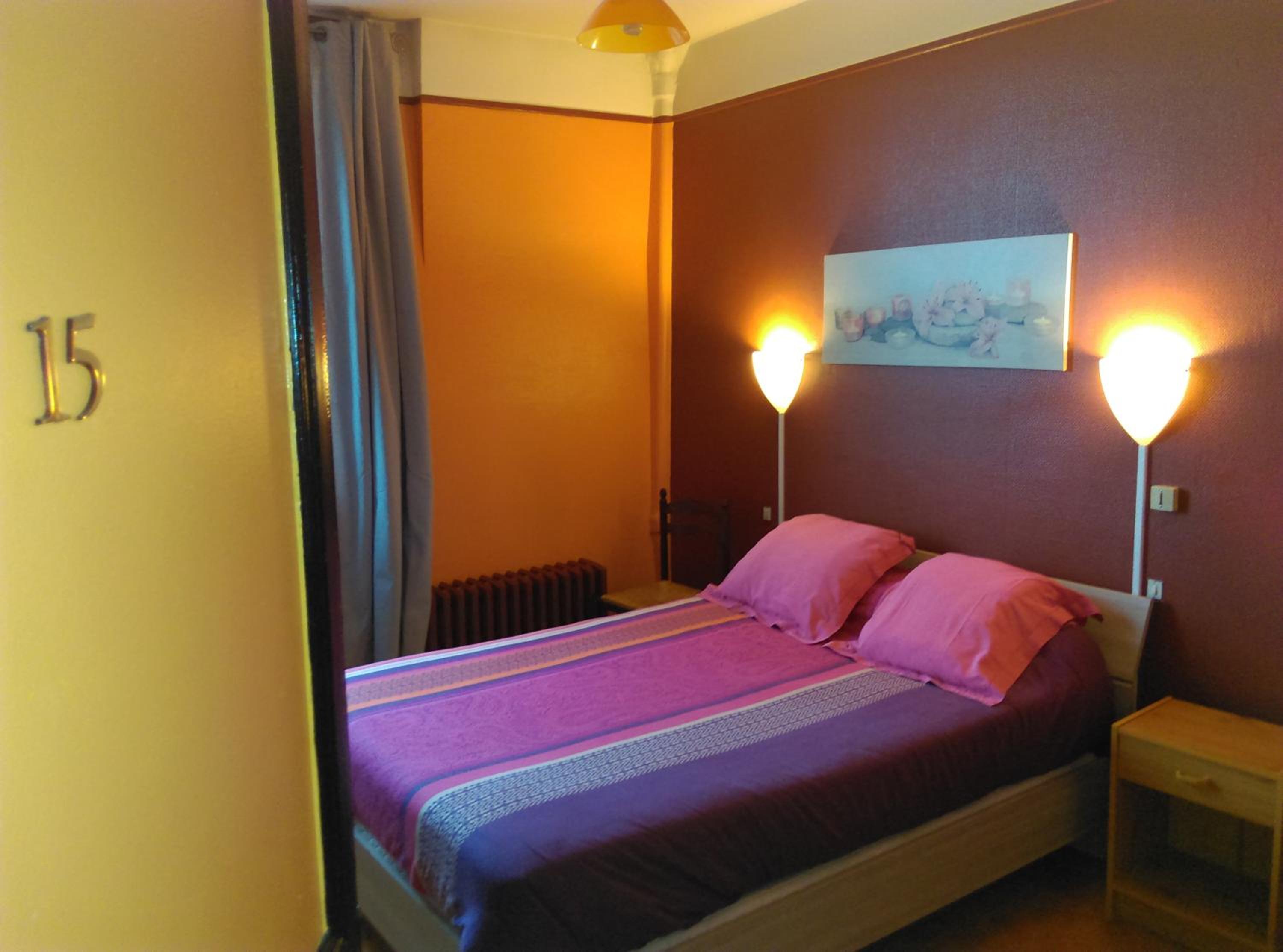 Standard Double Room with Shower