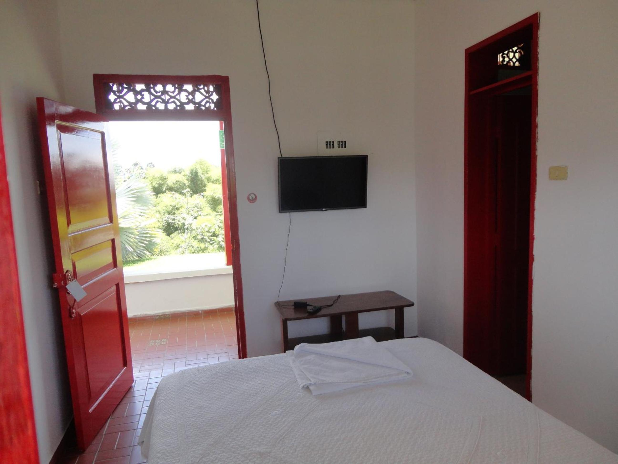 Standard Double Room photo 3