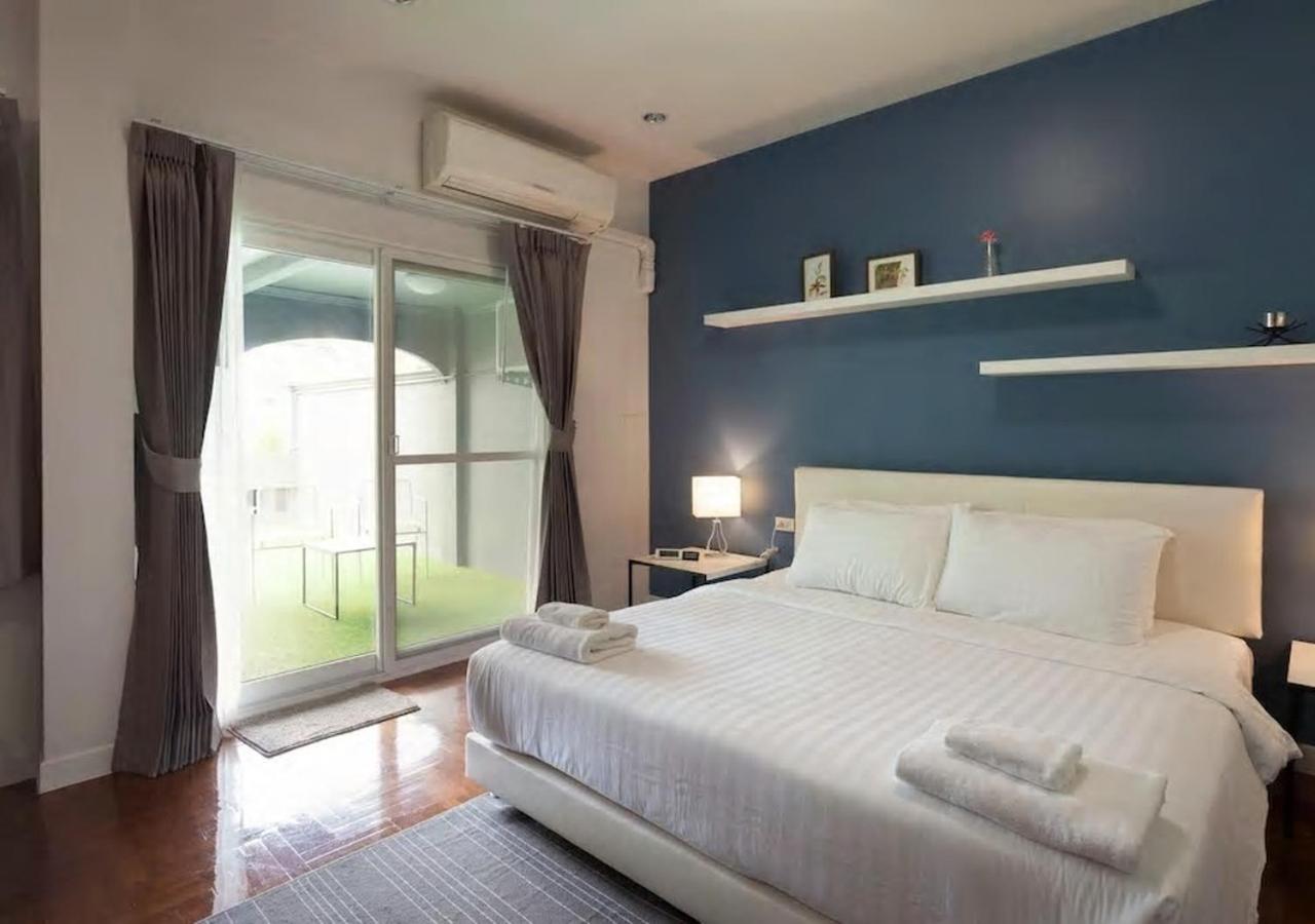 Three-Bedroom Villa - Photo 58