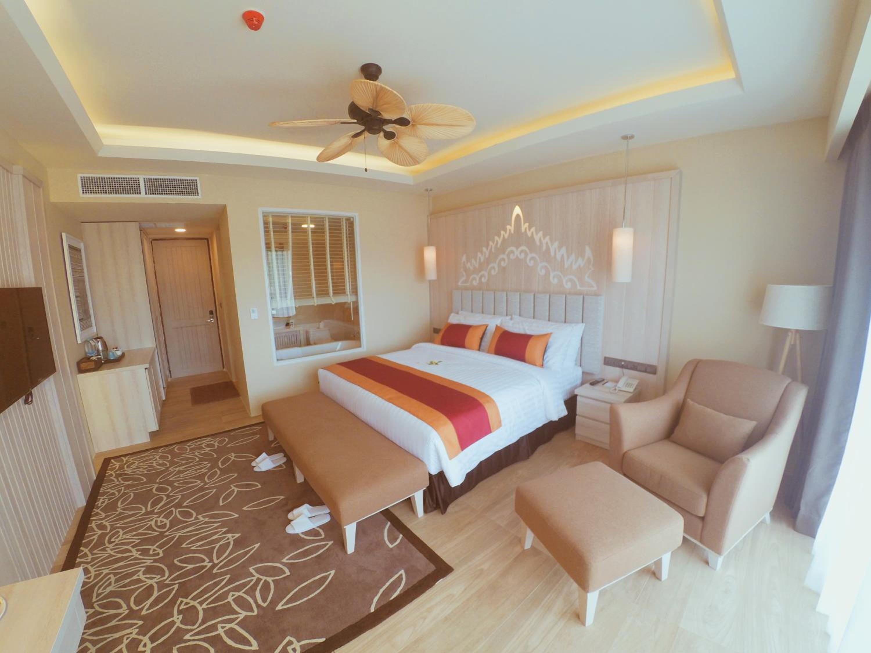Deluxe Double Or Twin Room photo 1
