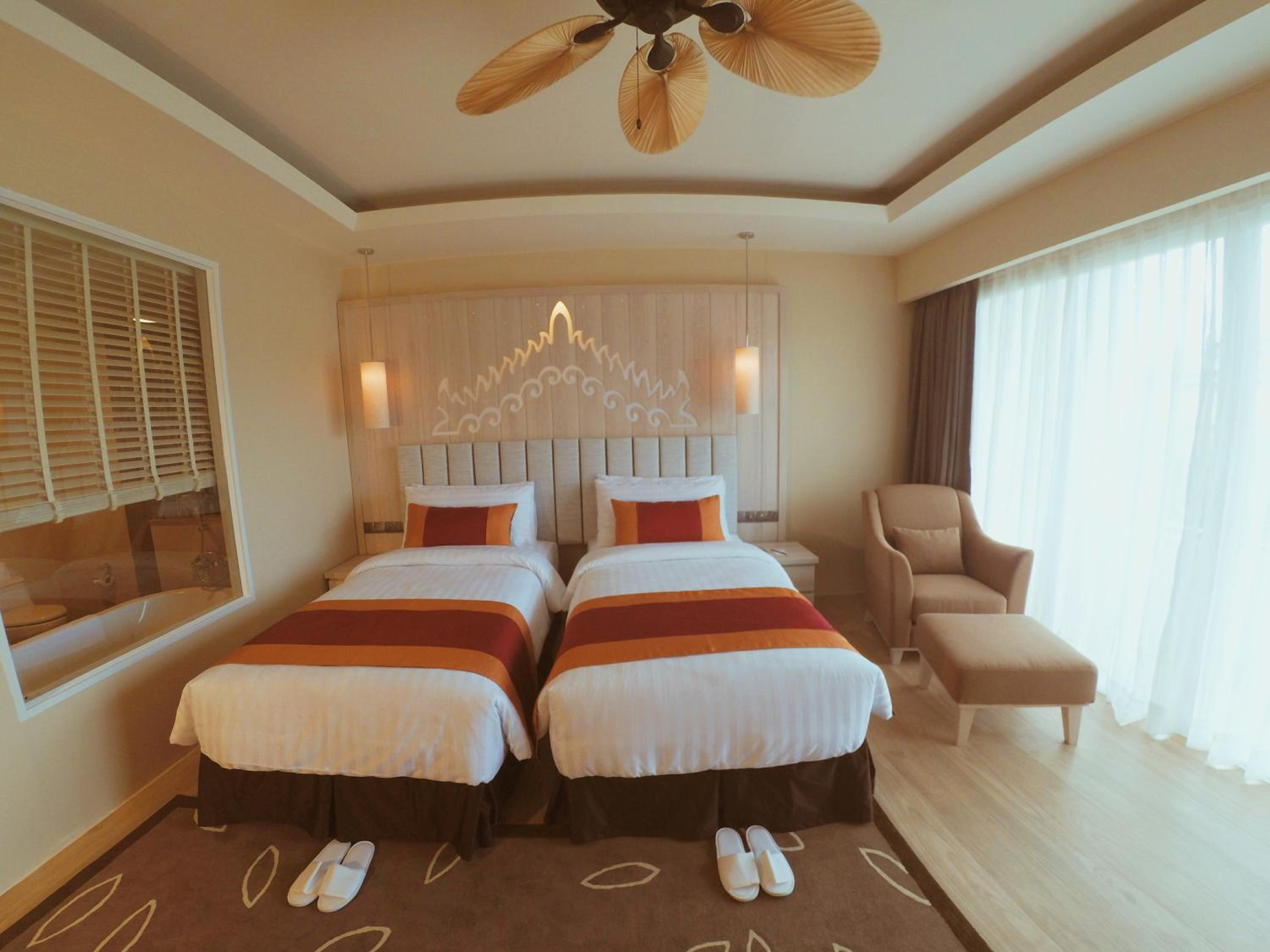 Staycation Offer -Deluxe Double Or Twin Room photo 3