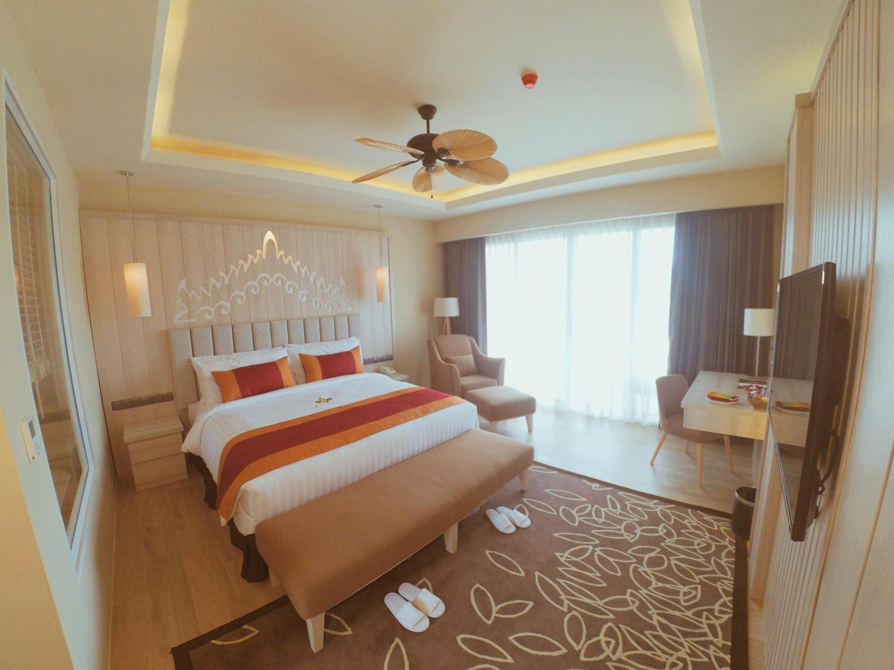 Staycation Offer -Deluxe Double Or Twin Room photo 1