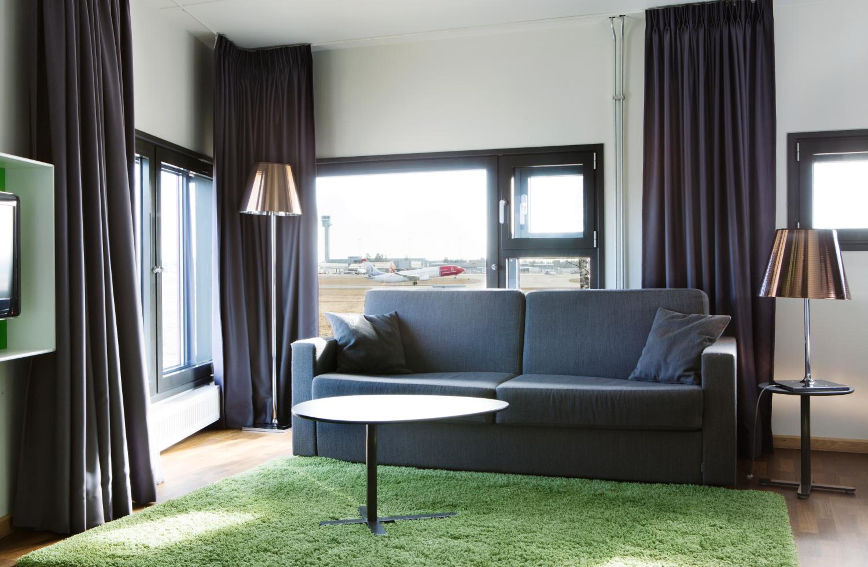 Family Room (2 Adults + 2 Children) - Photo 6