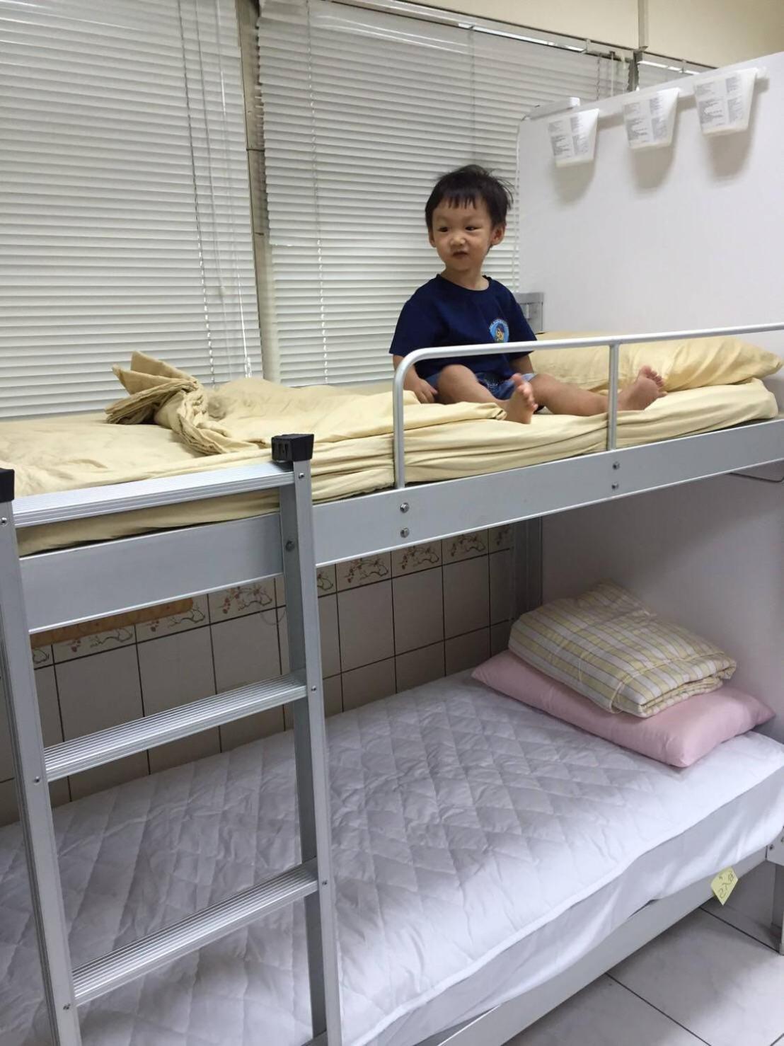 Bed in 10-Bed Mixed Dormitory Room photo 1