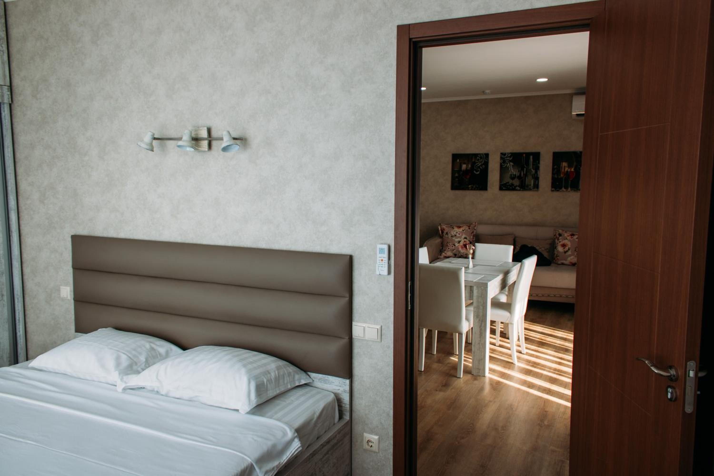 Apartment with Sea View - Photo 16