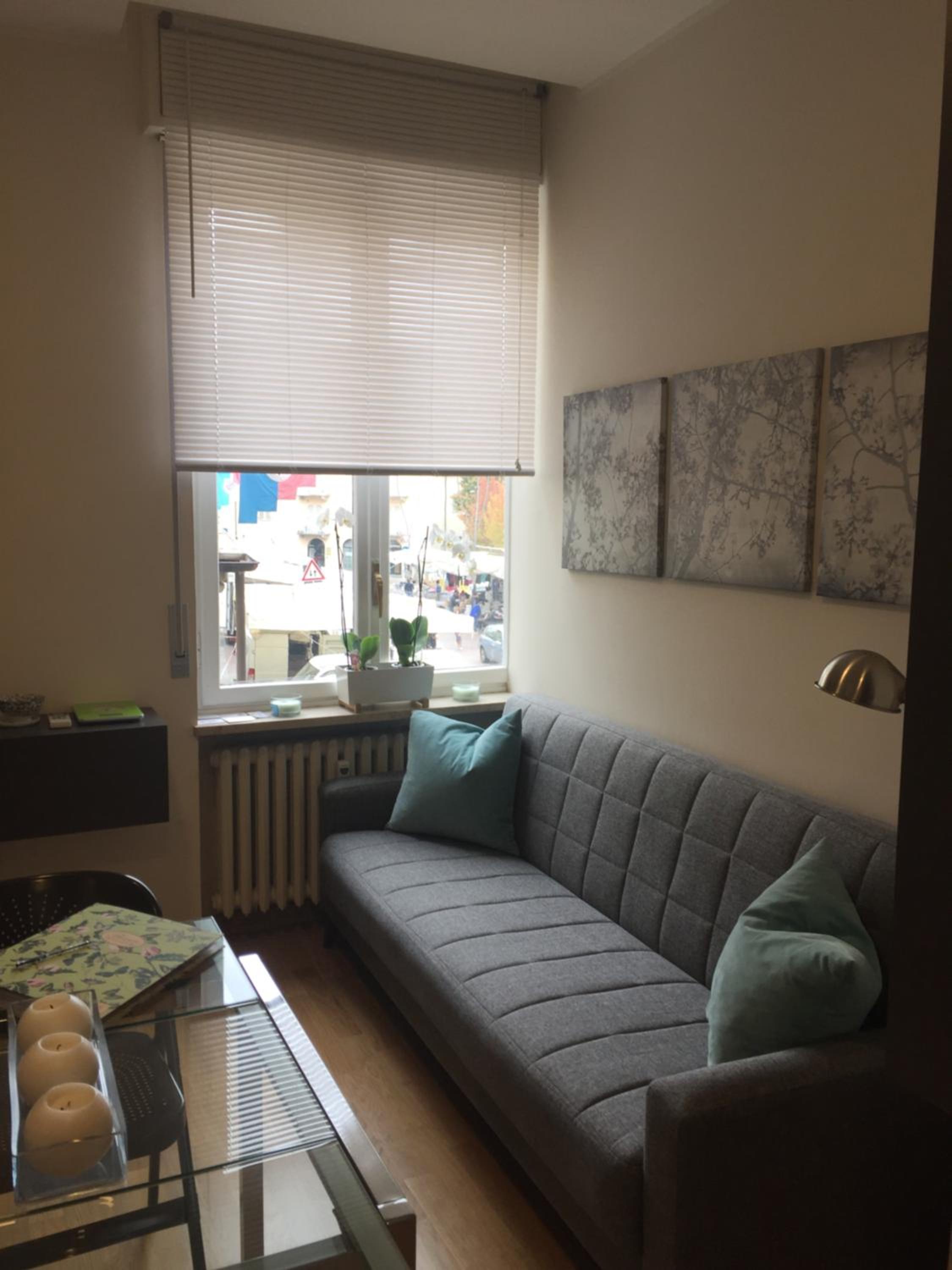 One-Bedroom Apartment photo 2