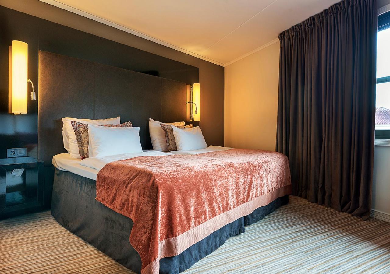 Standard Double Room - Photo 4