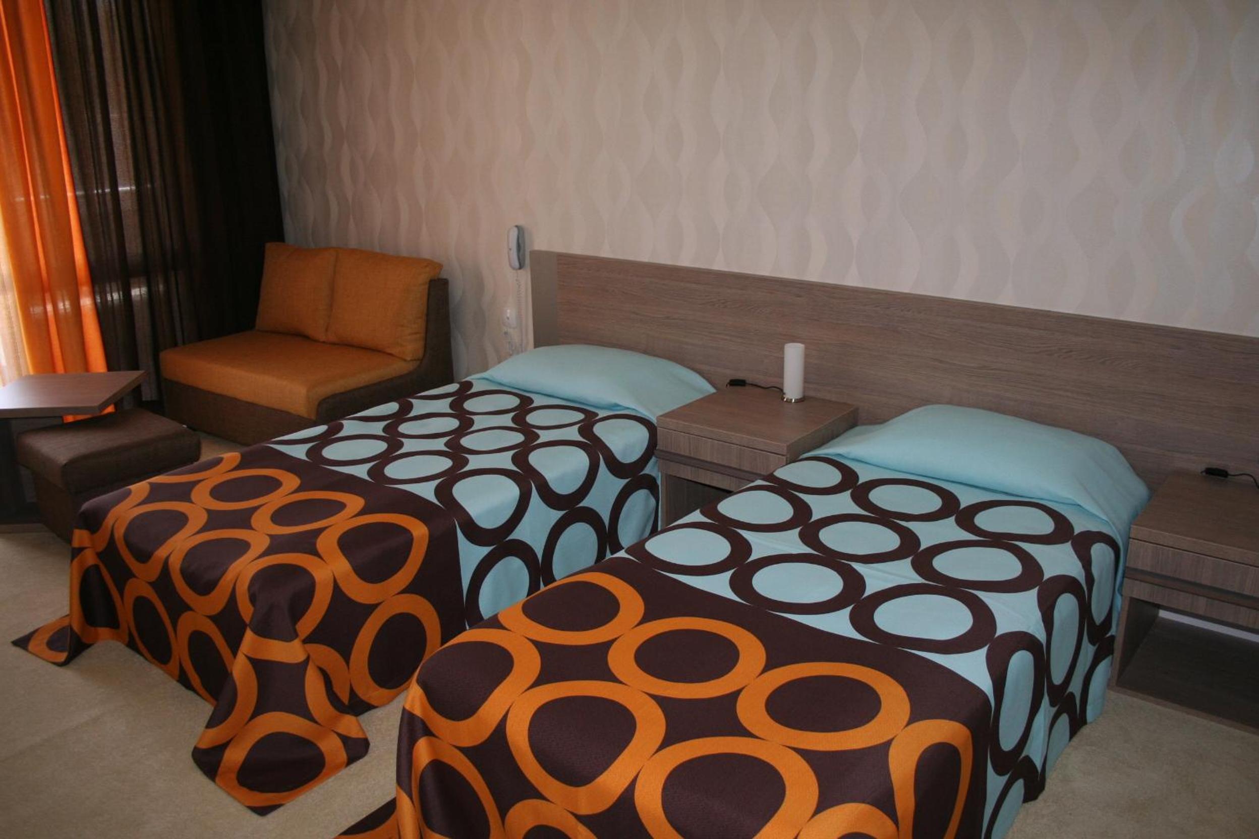 Double Room with Balcony photo 3