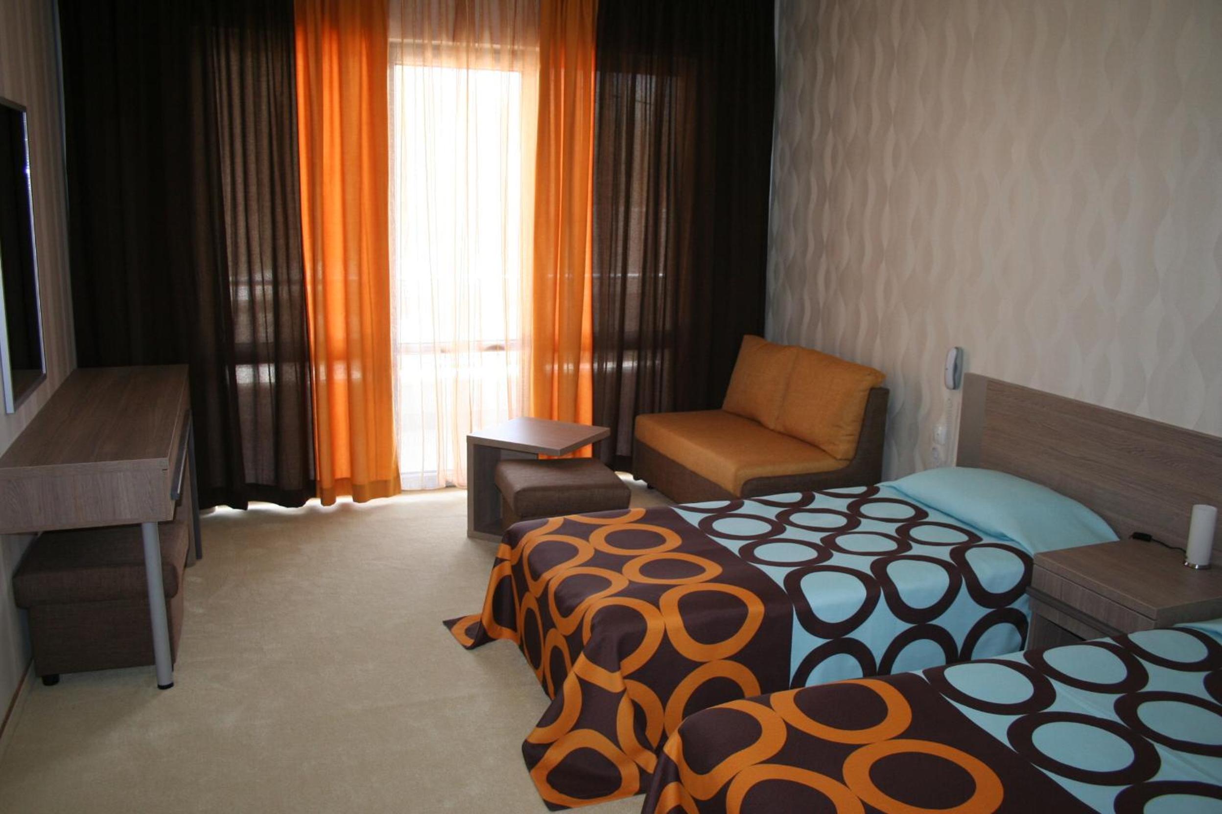 Double Room with Balcony photo 2