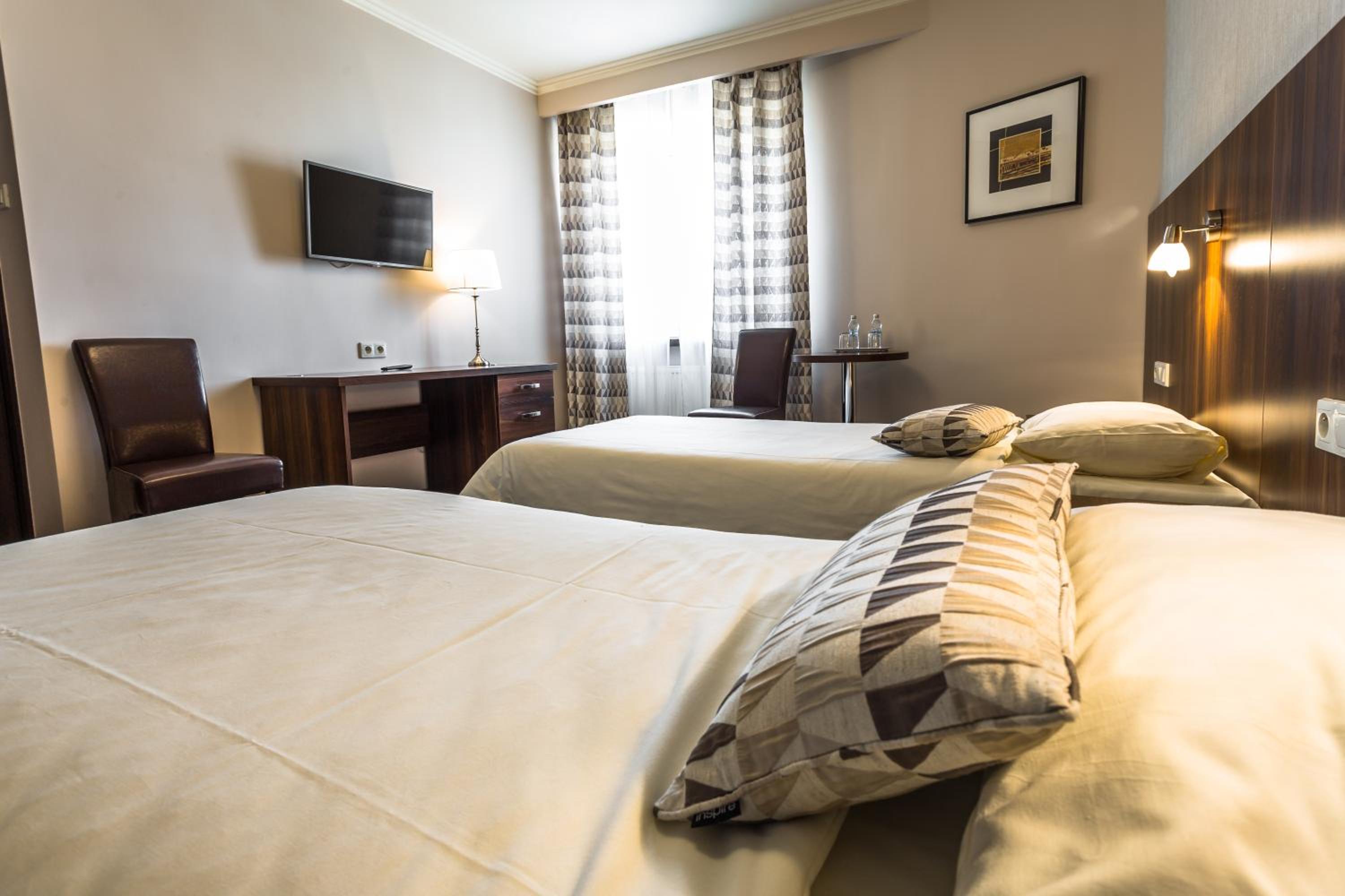 Classic Double Room - Photo 2