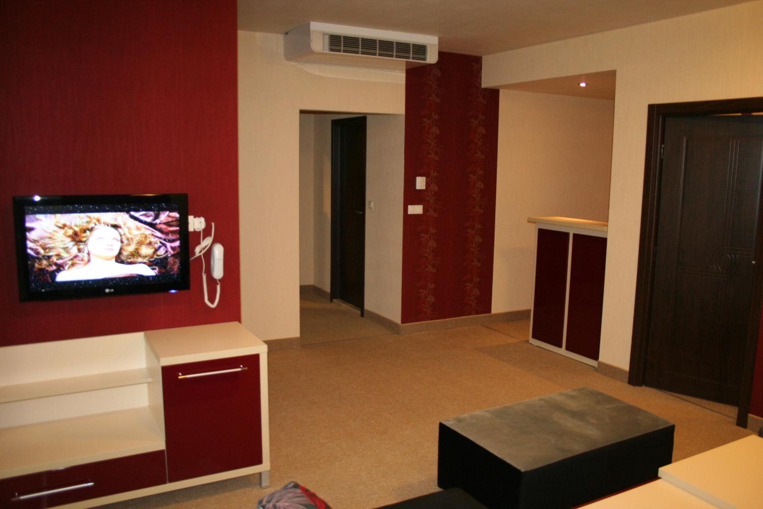 Suite with Balcony photo 3