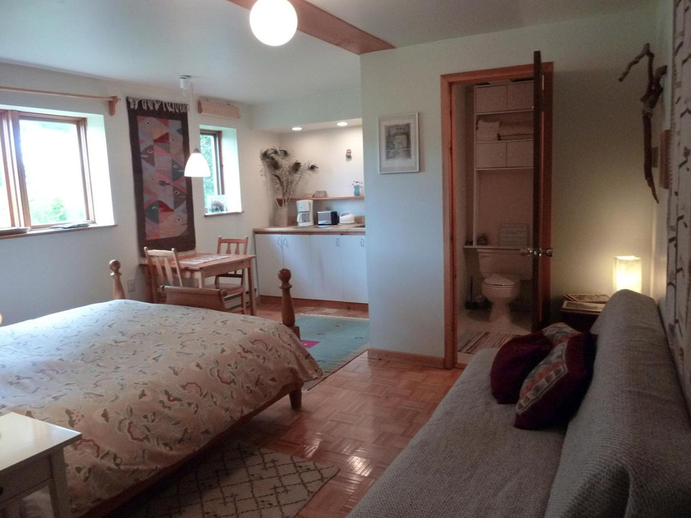 Triple Room with Private Bathroom photo 3
