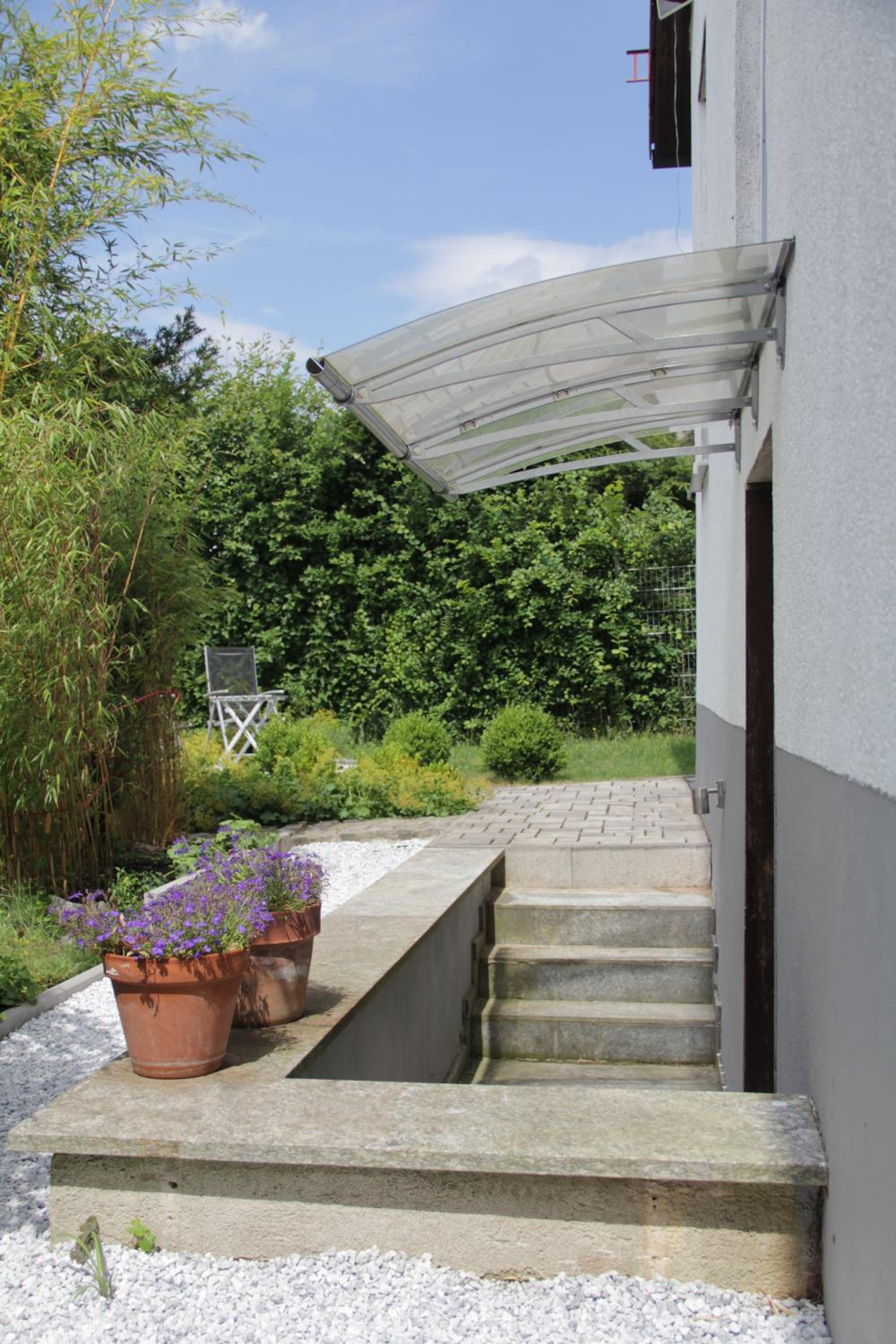 Apartment with Terrace - Photo 10
