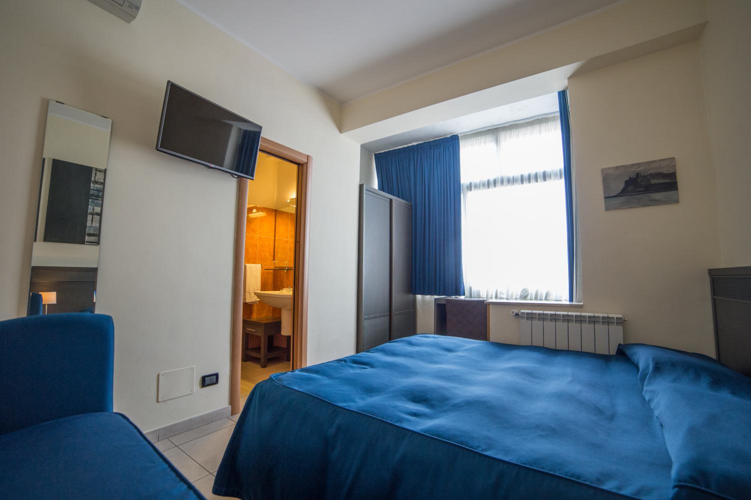 Comfort Double or Twin Room