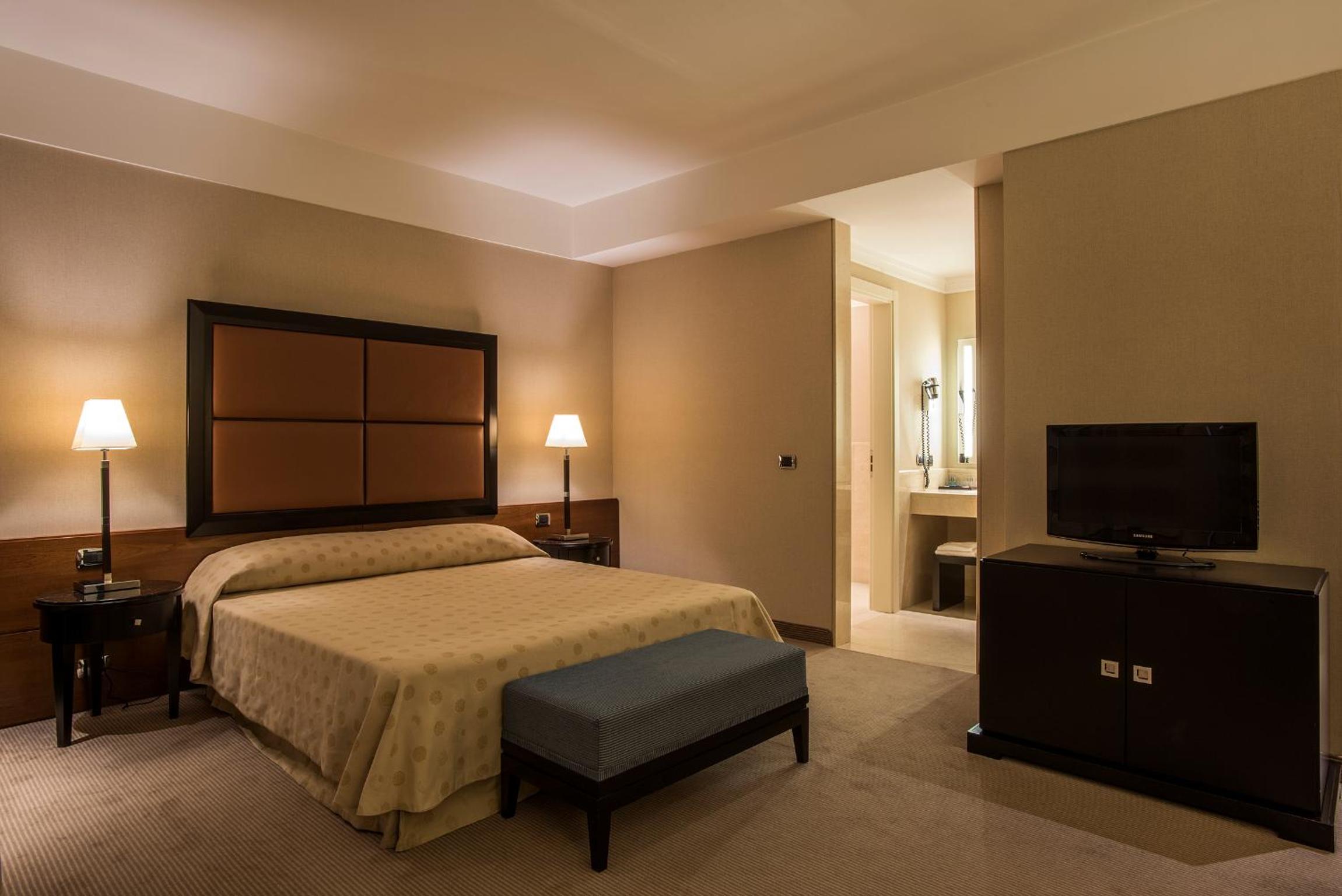 Superior Double or Twin Room photo 1