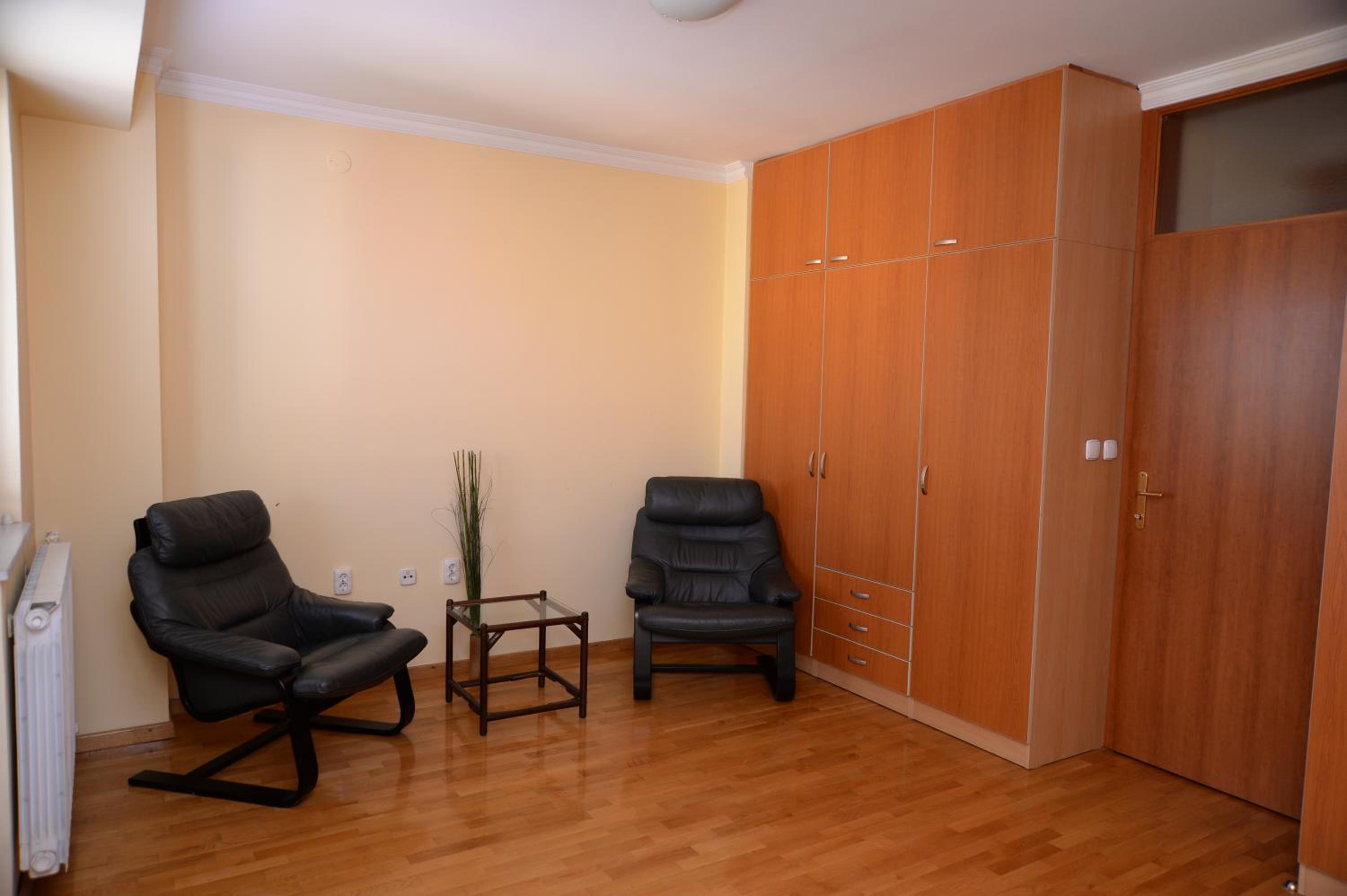 One-Bedroom Apartment - Photo 31