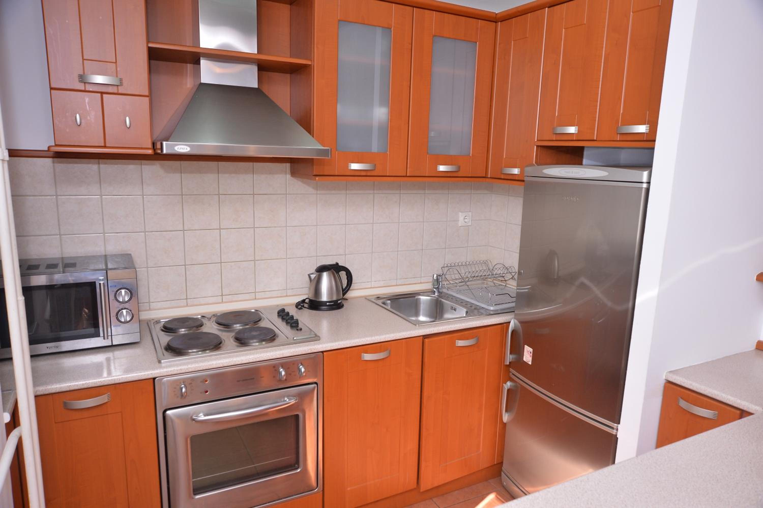 One-Bedroom Apartment - Photo 7