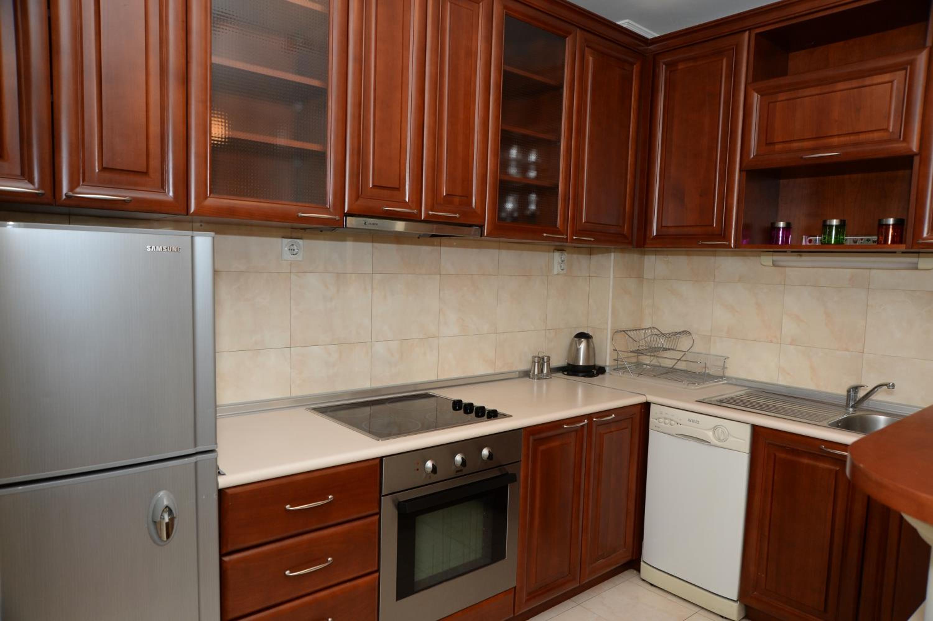 Two-Bedroom Apartment - Photo 19