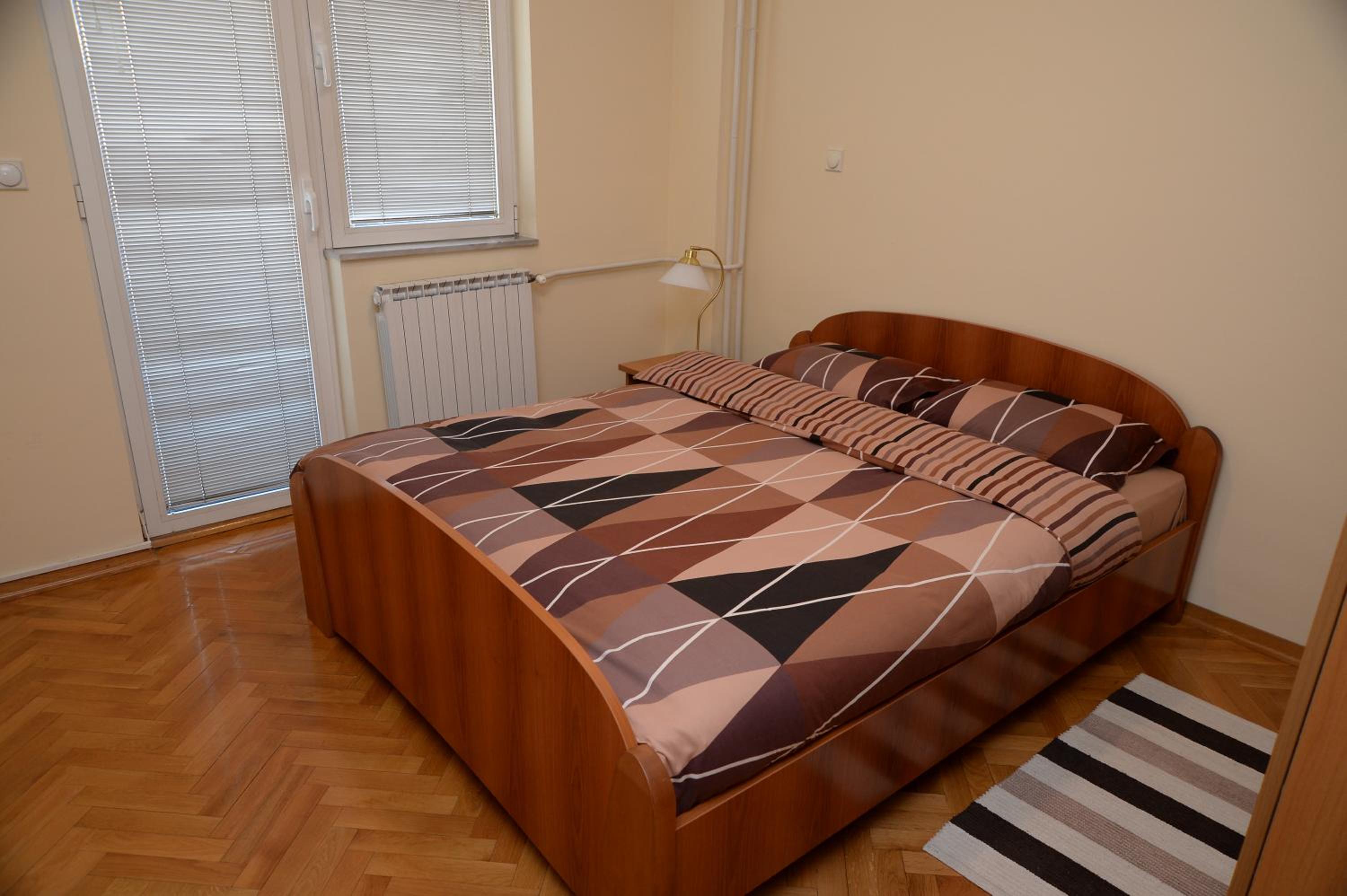 Two-Bedroom Apartment - Photo 17
