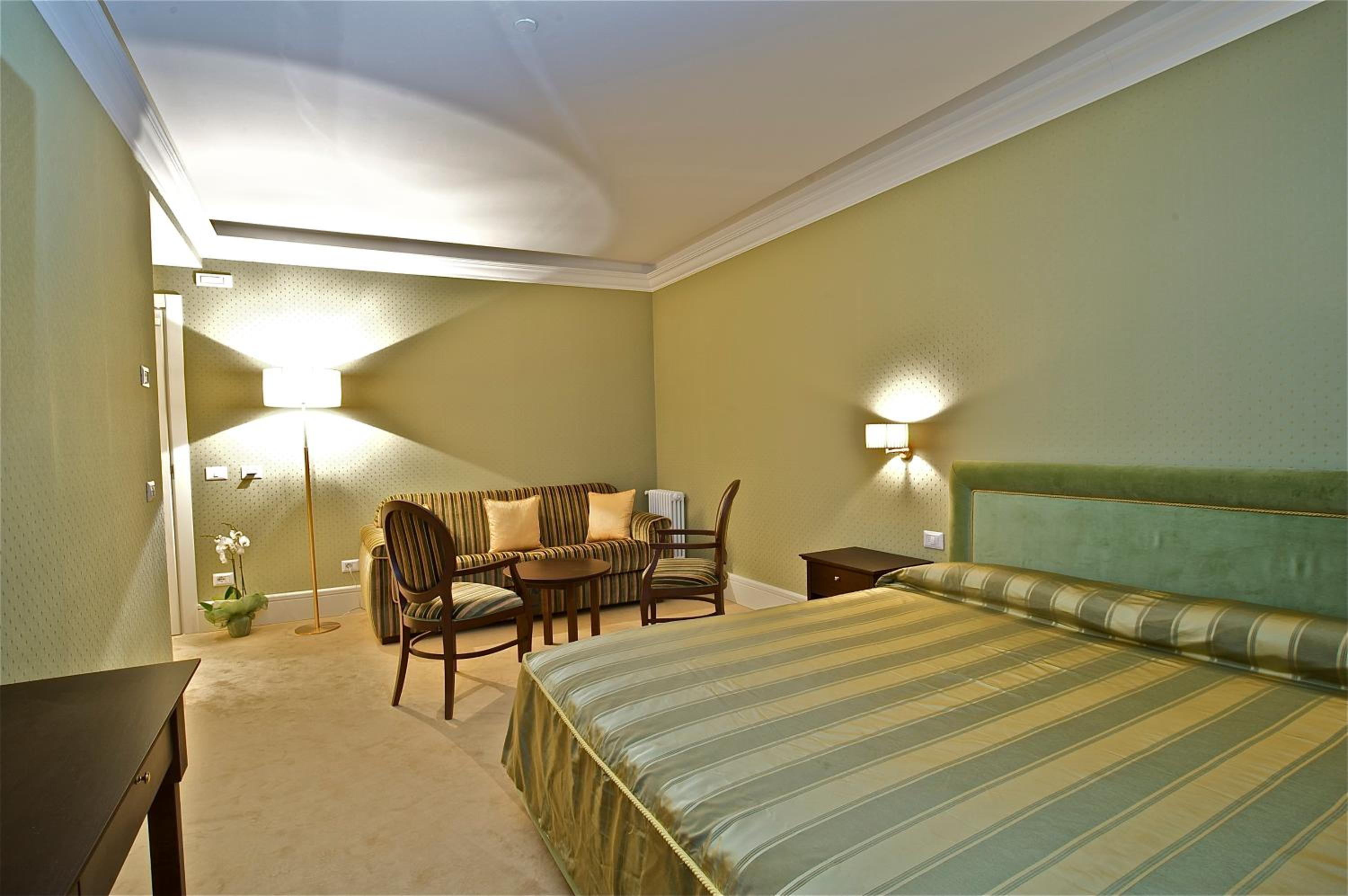 Superior Triple Room