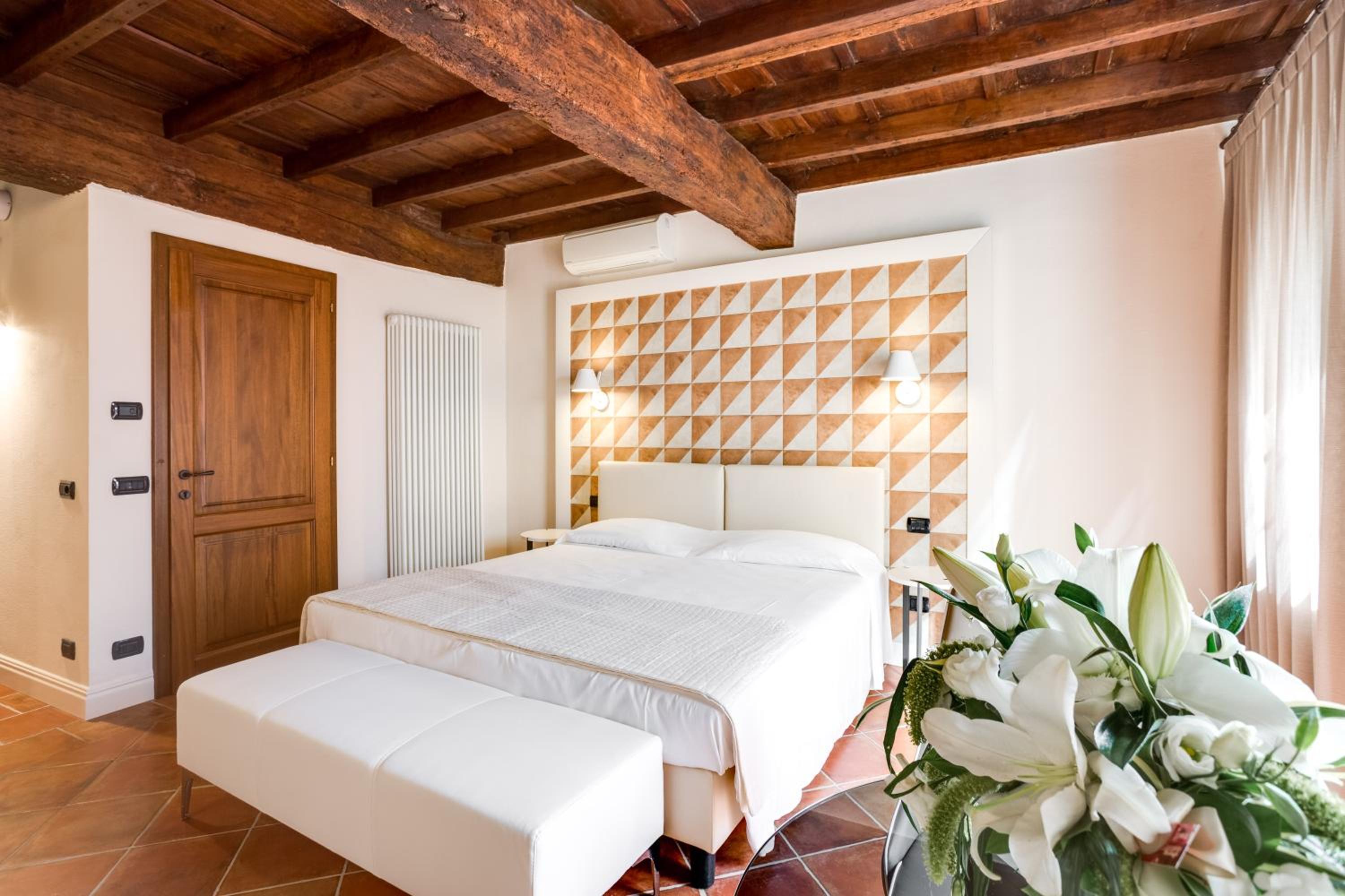 Superior Double Room in Separate Building - Photo 1
