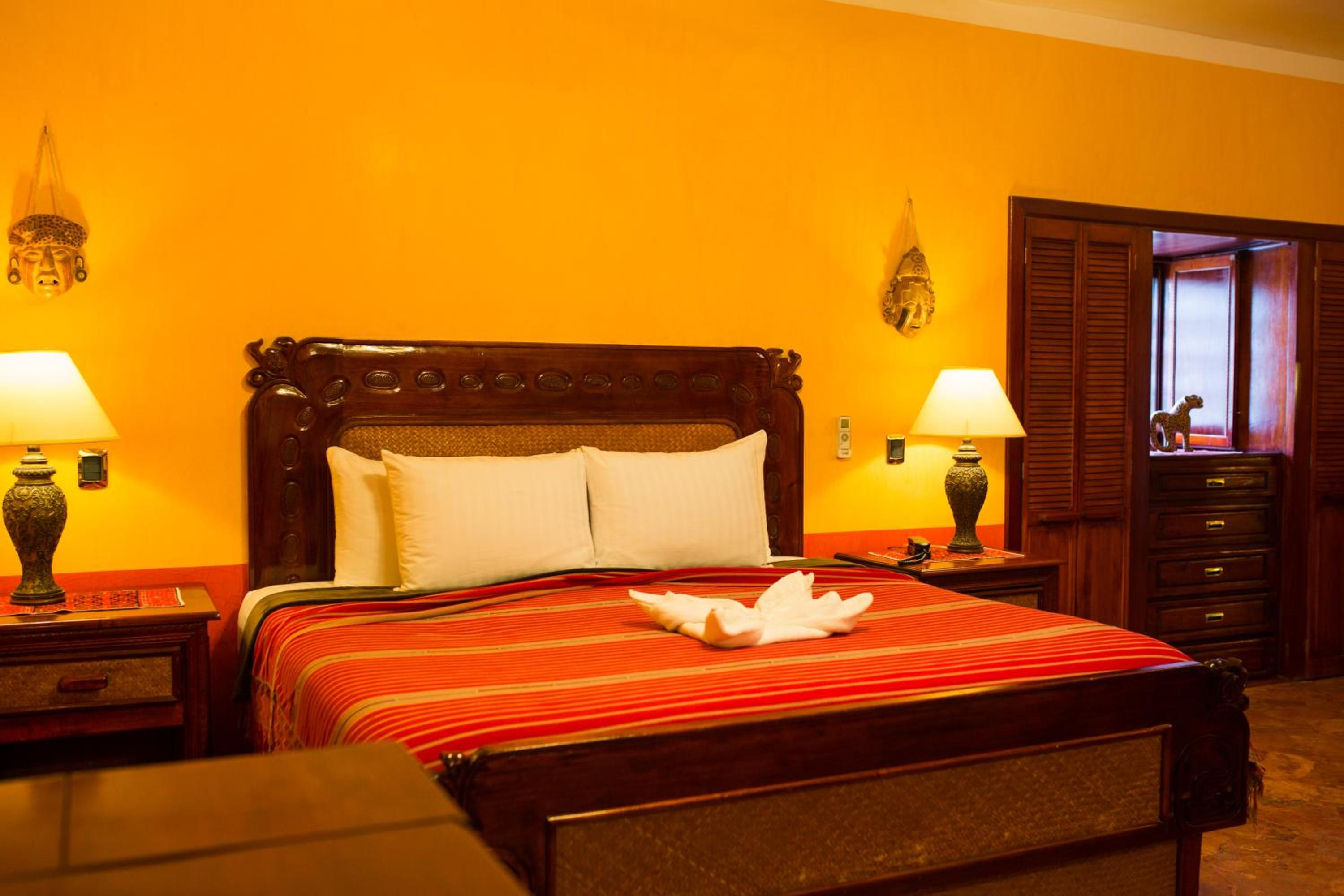 Deluxe Suite - Photo 7