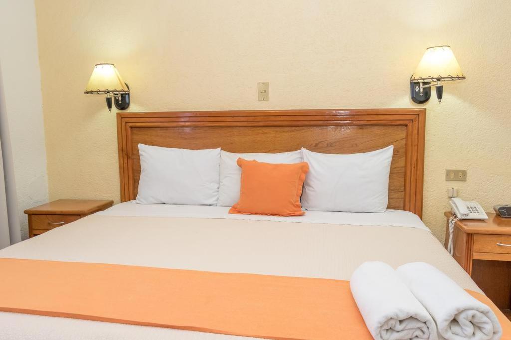 Standard King Room