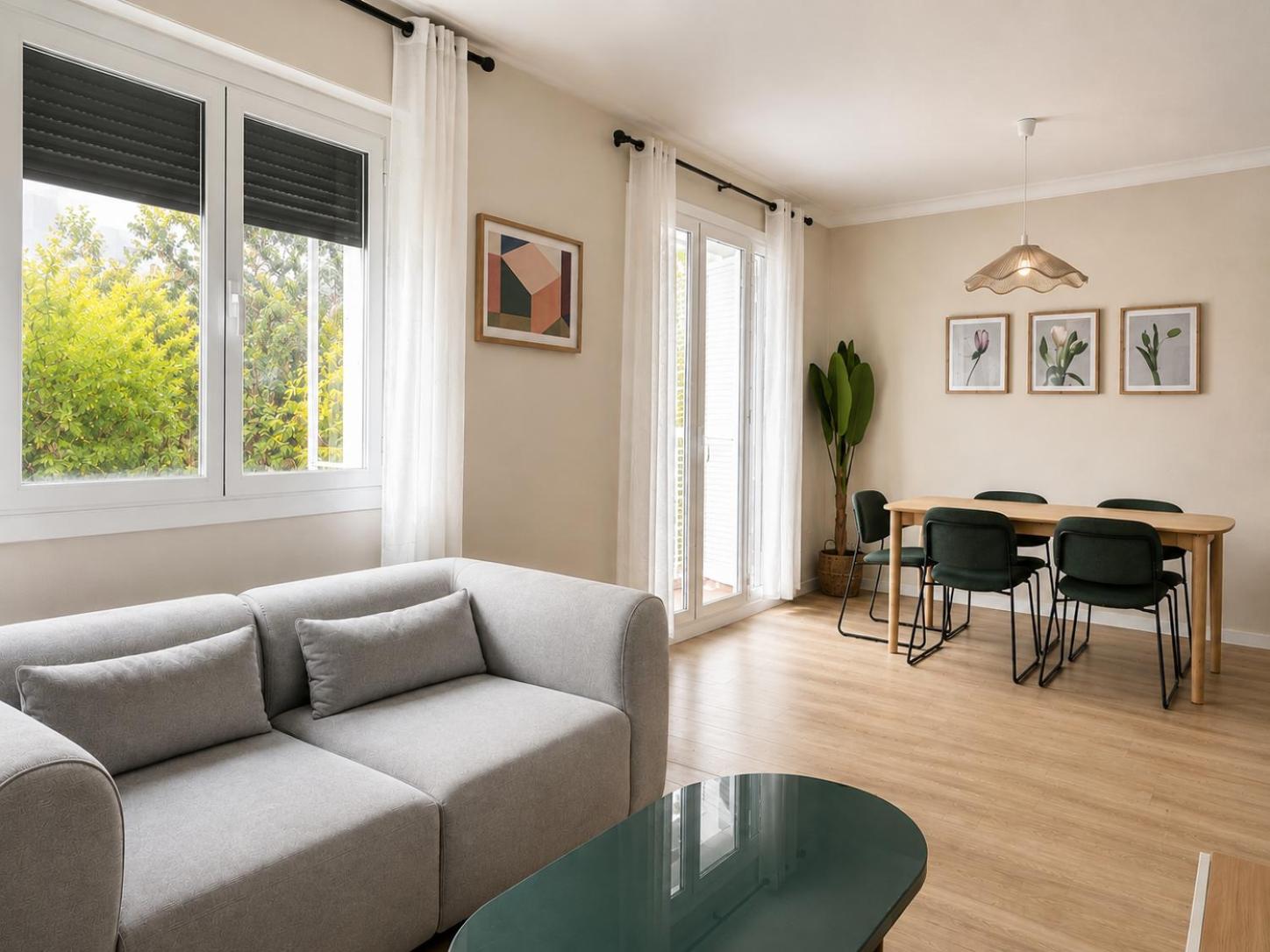 Three-Bedroom Apartment photo 1