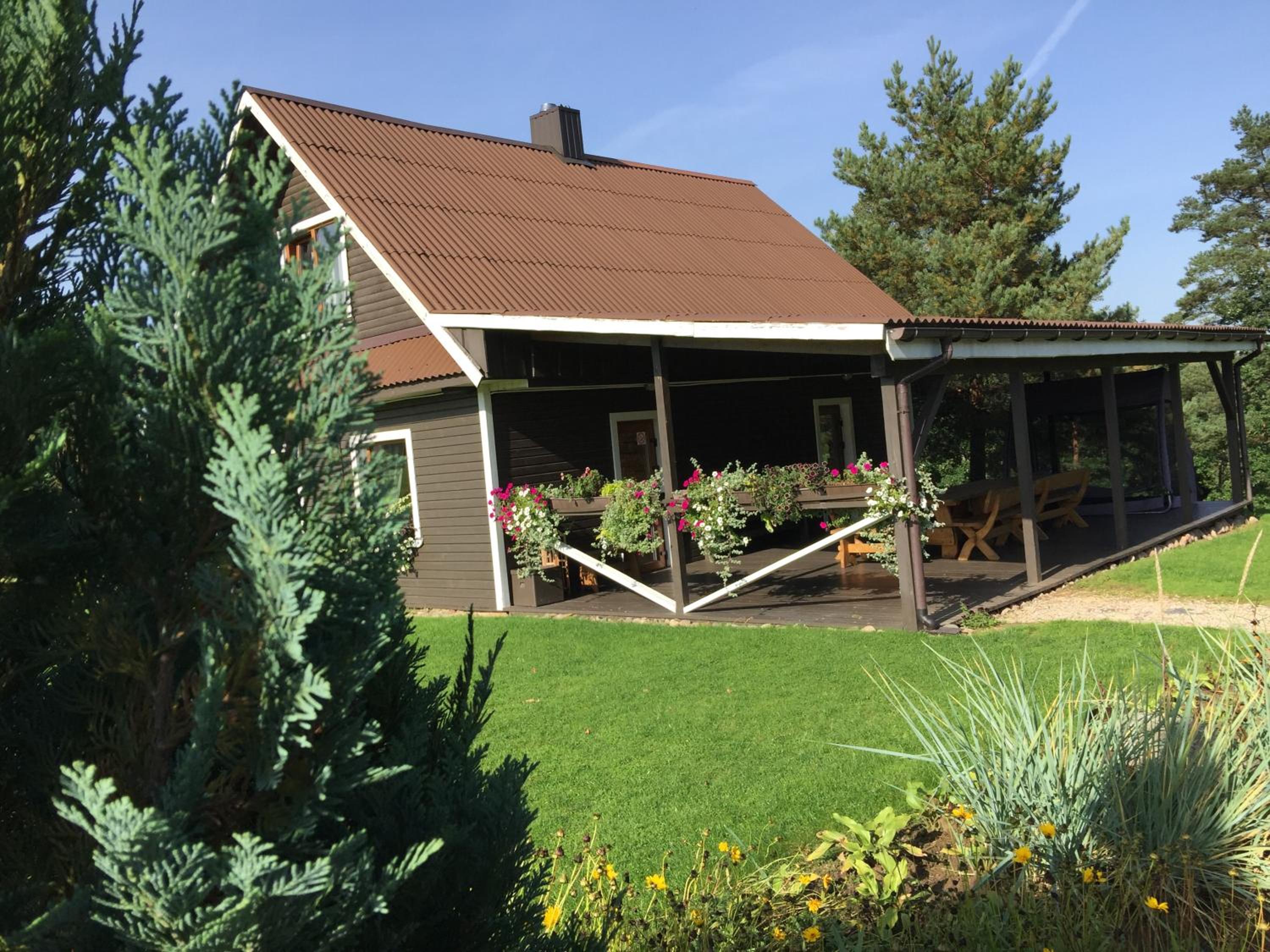Four-Bedroom House - Photo 16