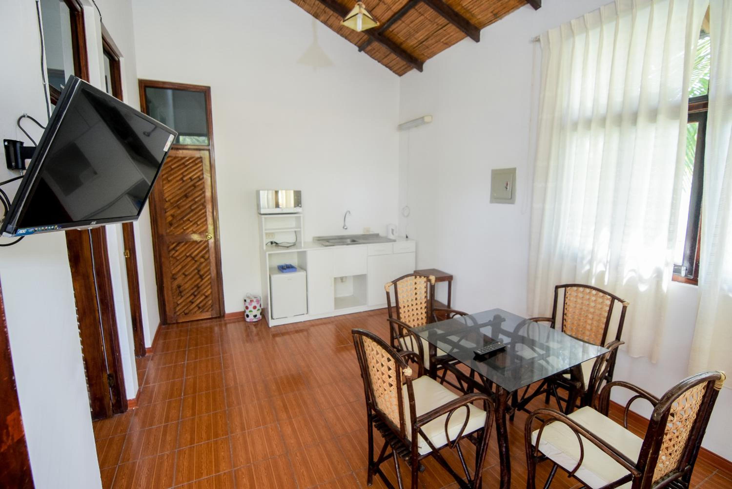 Family Bungalow photo 1