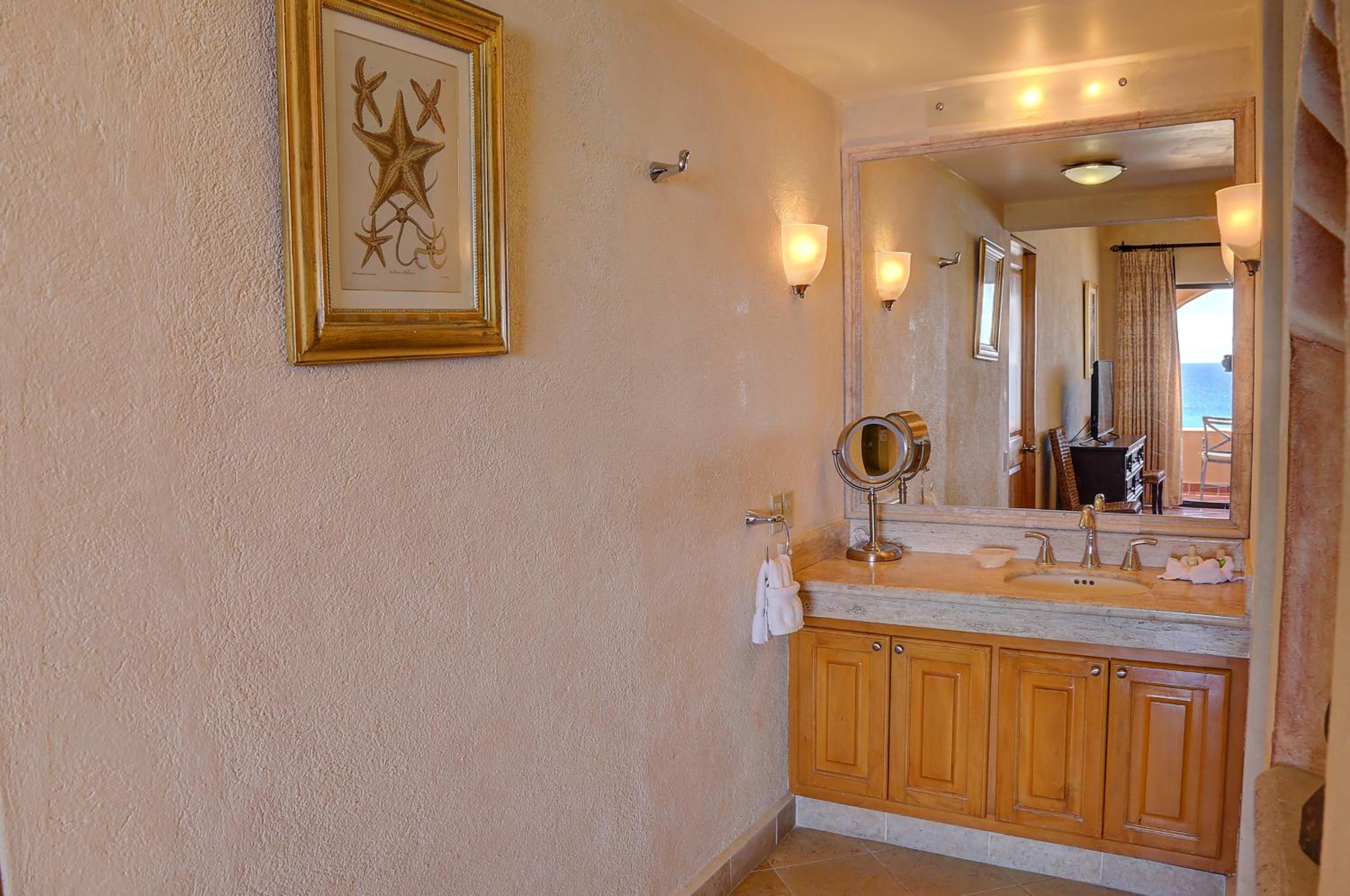 Two-Bedroom Apartment - Photo 12