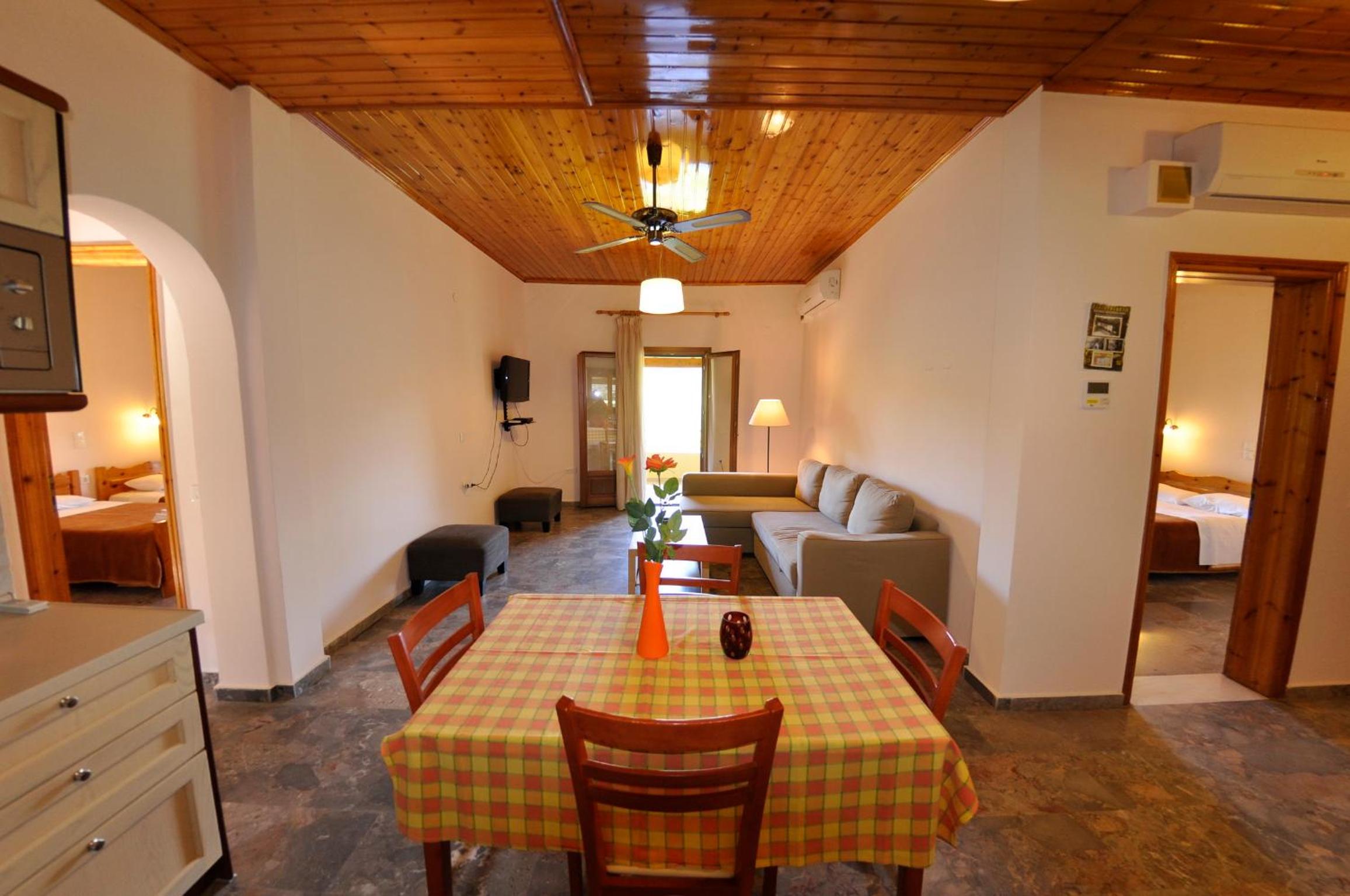 Apartment with Balcony photo 1
