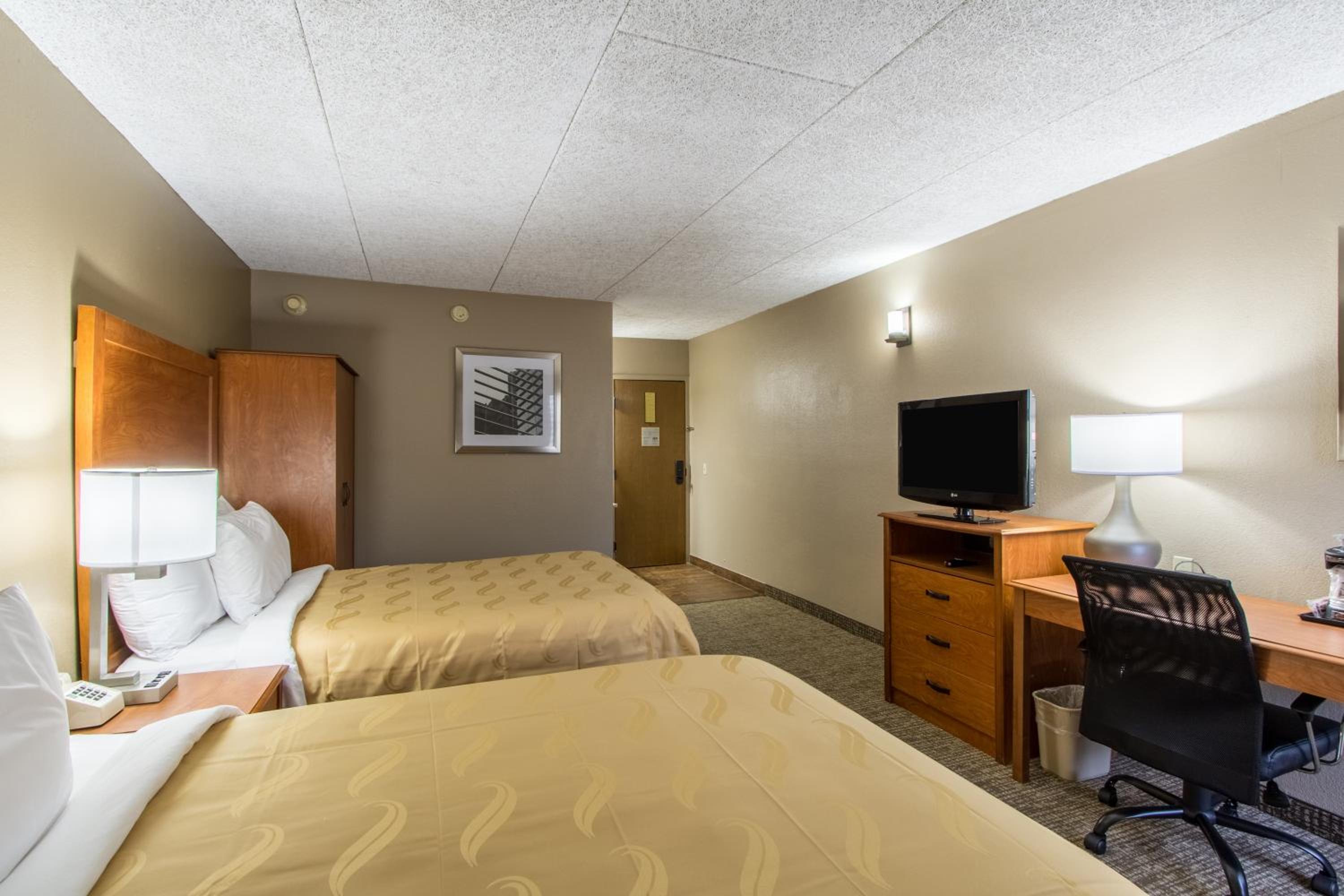 Standard Double Room - Photo 1
