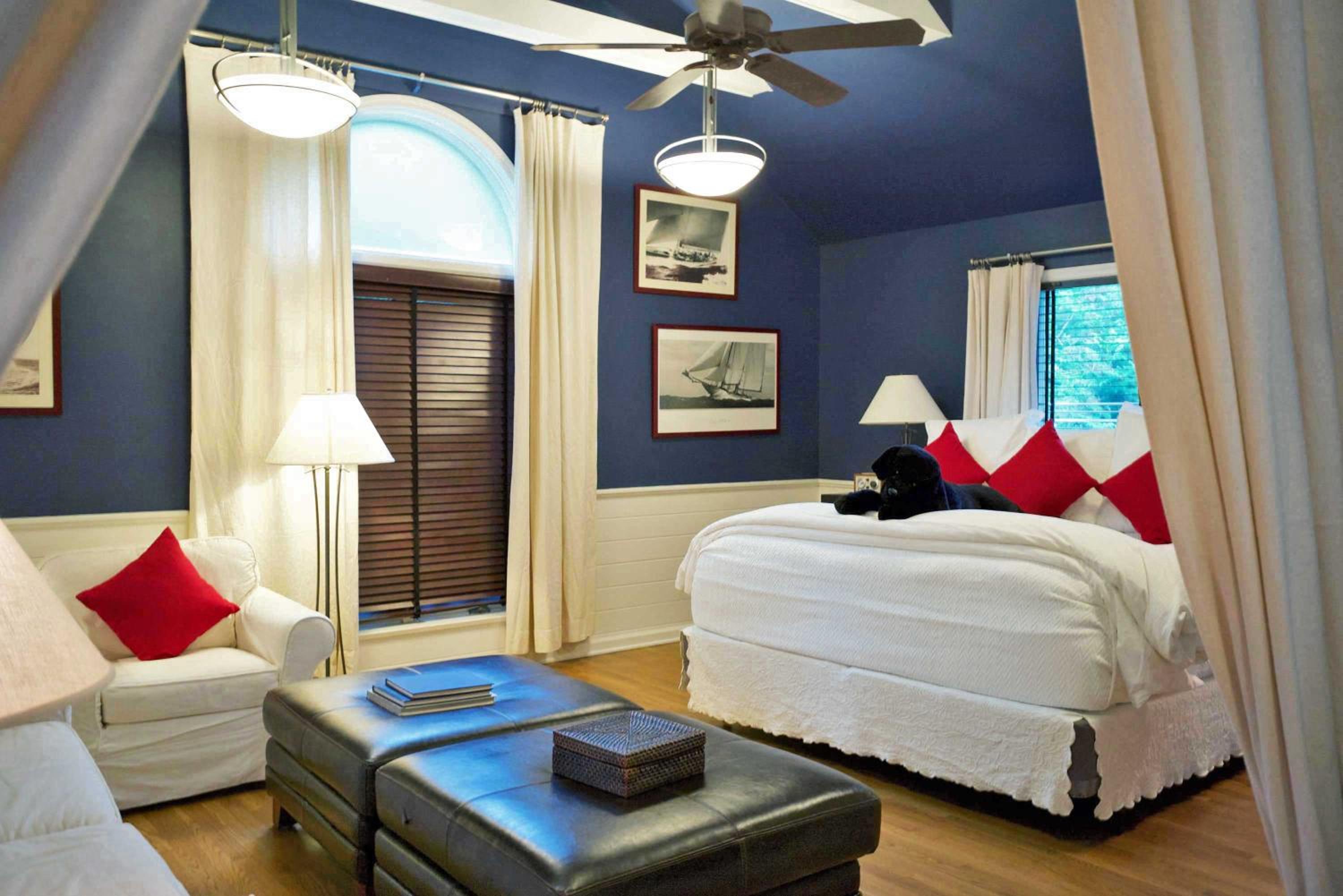 Suite Forty - Dog-Friendly photo 2