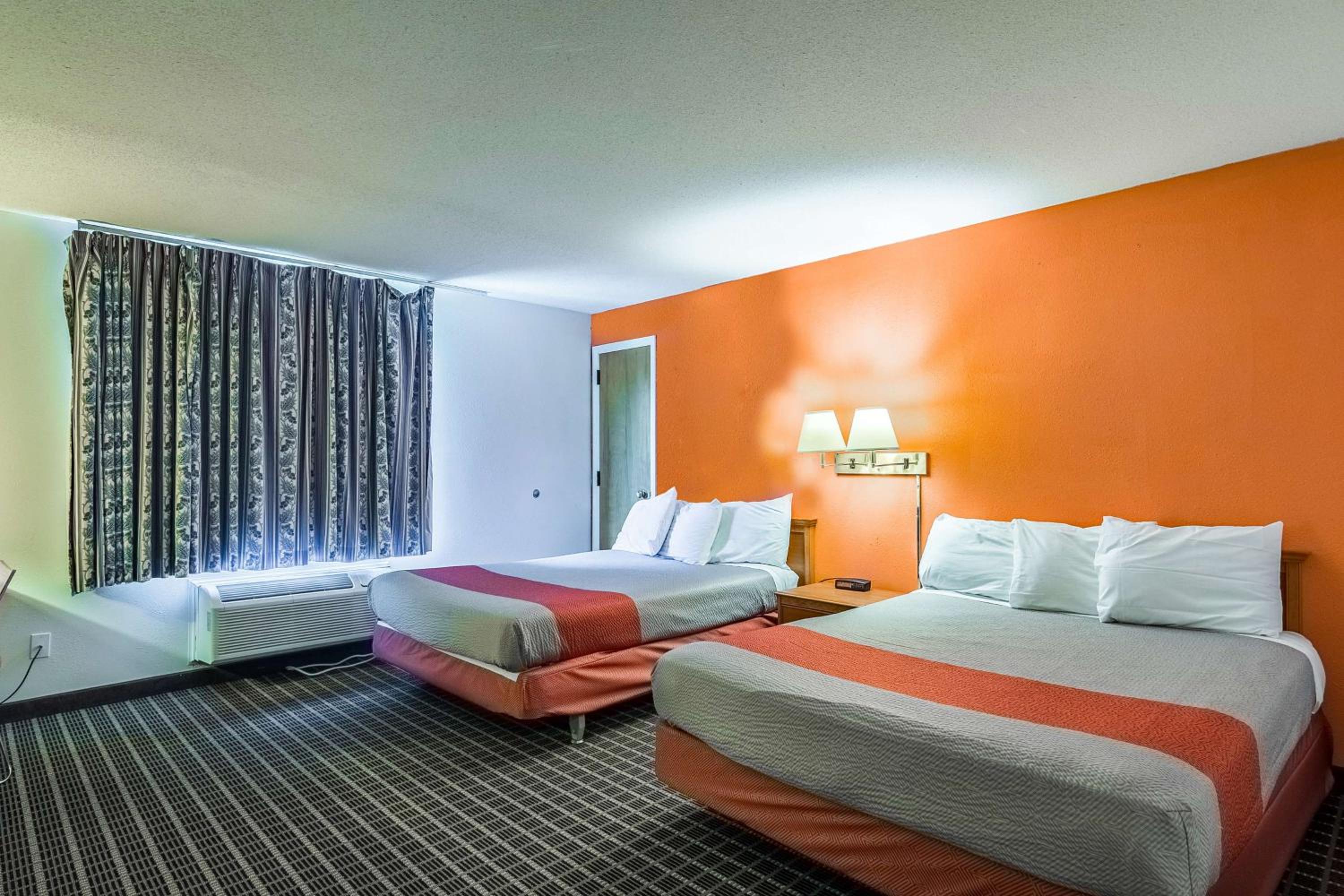 Deluxe Quadruple Room - Non-Smoking - Photo 4