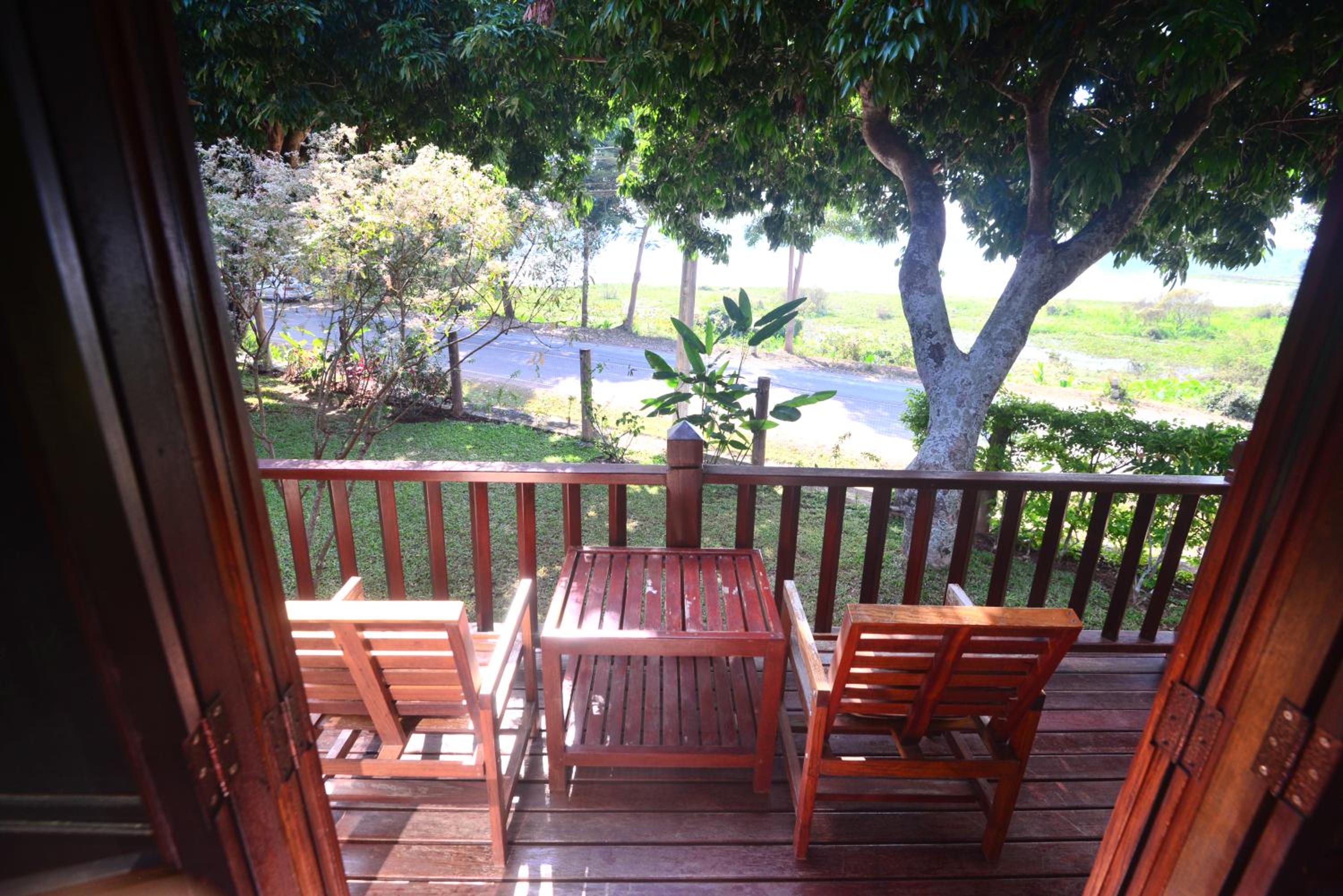 Double Room with Lake View photo 3