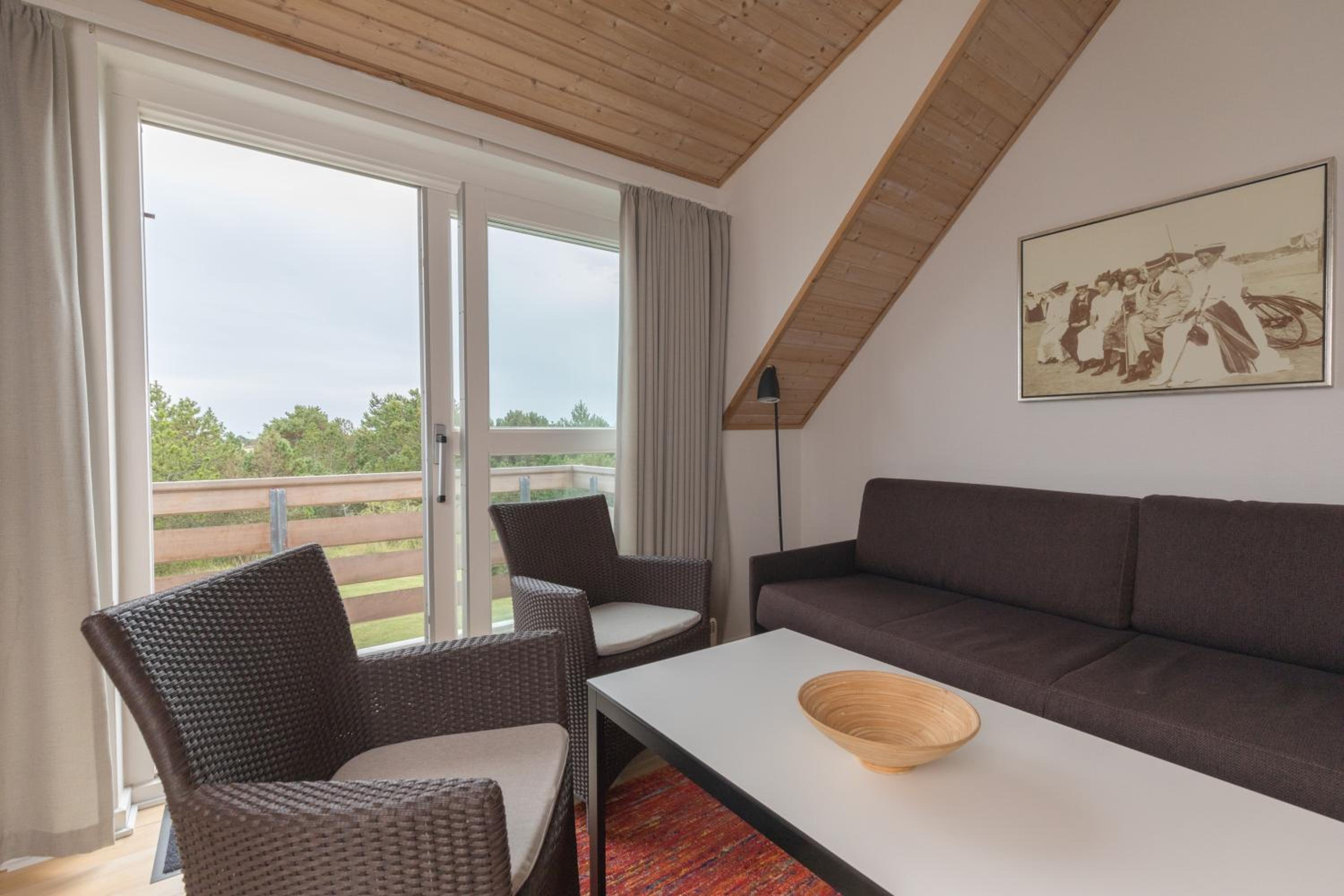 Standard One-Bedroom Apartment - Photo 1