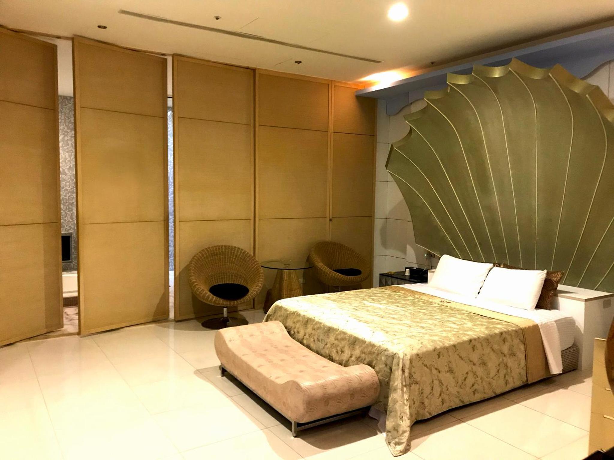 Double Room with Private Bathroom photo 1