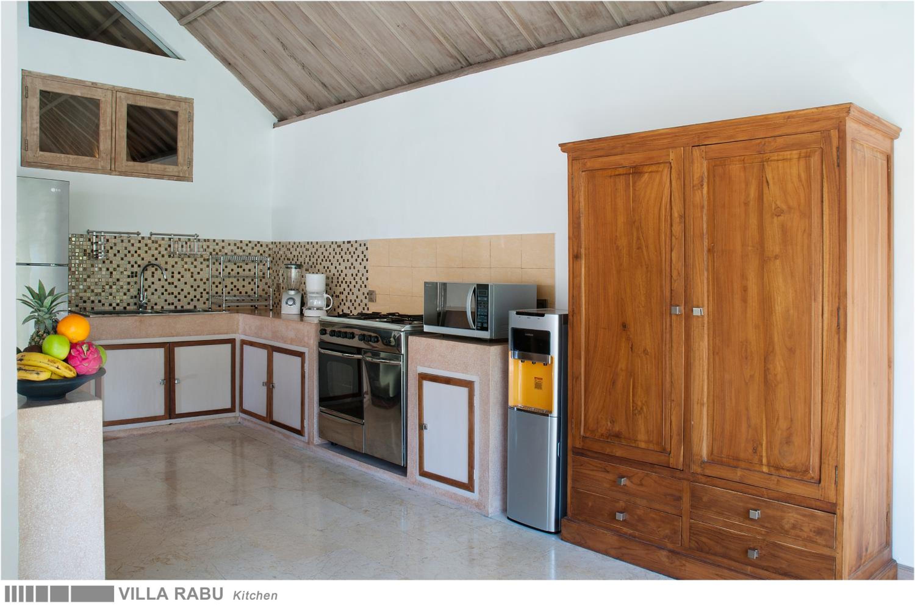 Three-Bedroom Villa photo 2