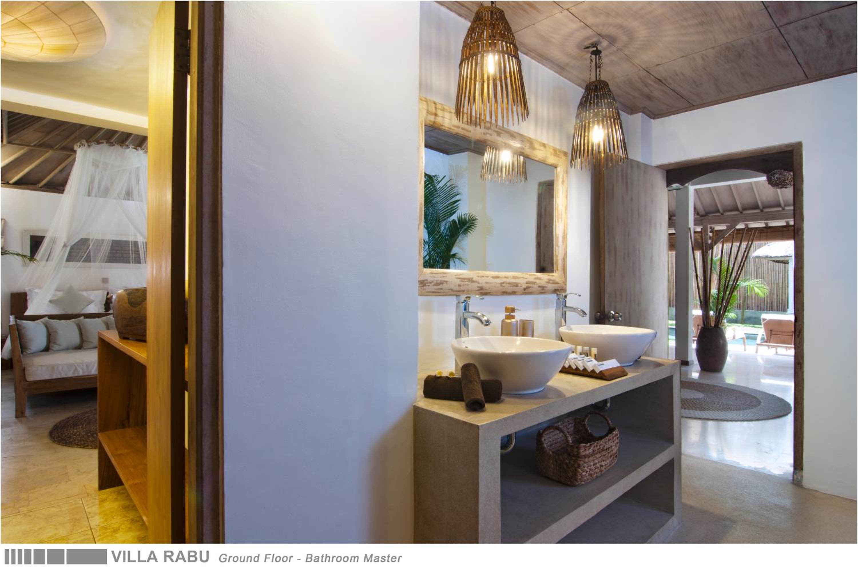 Three-Bedroom Villa photo 3