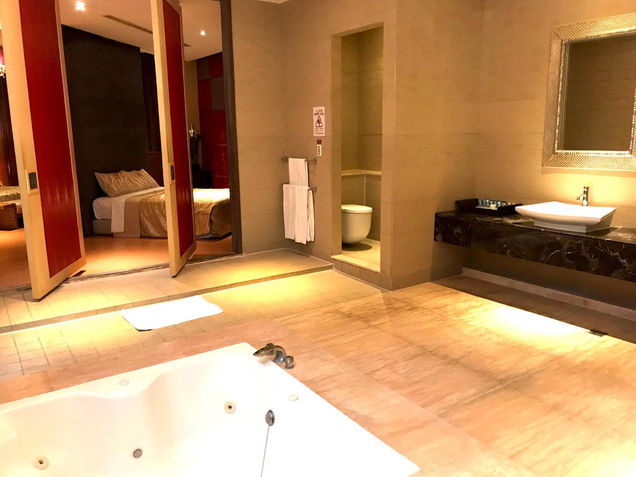 Deluxe Quadruple Room photo 2