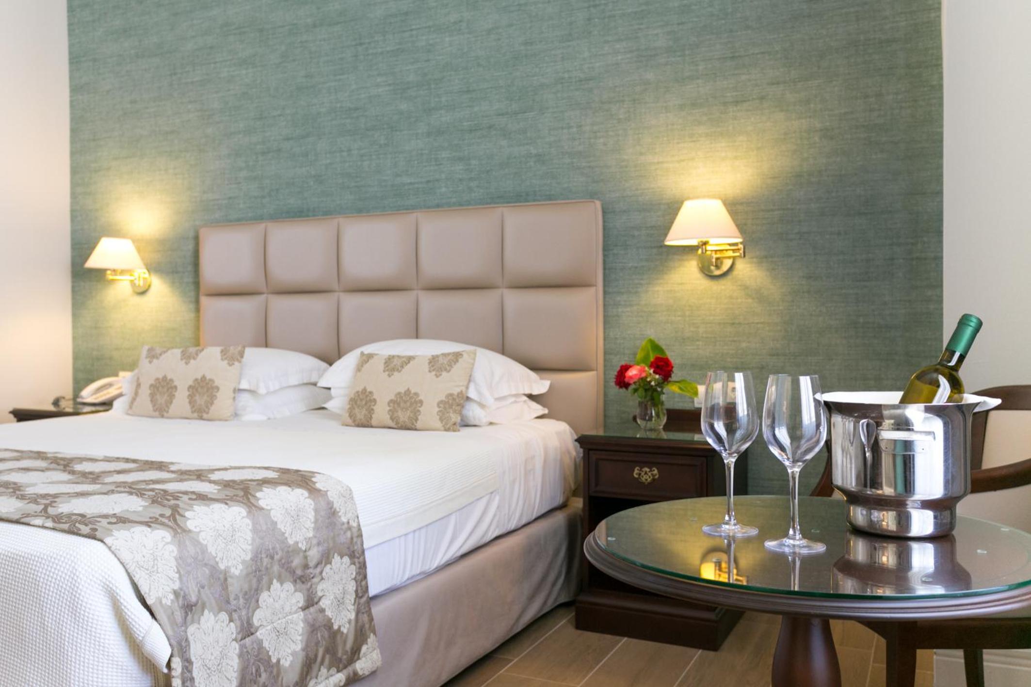 Superior Double Room - Photo 9