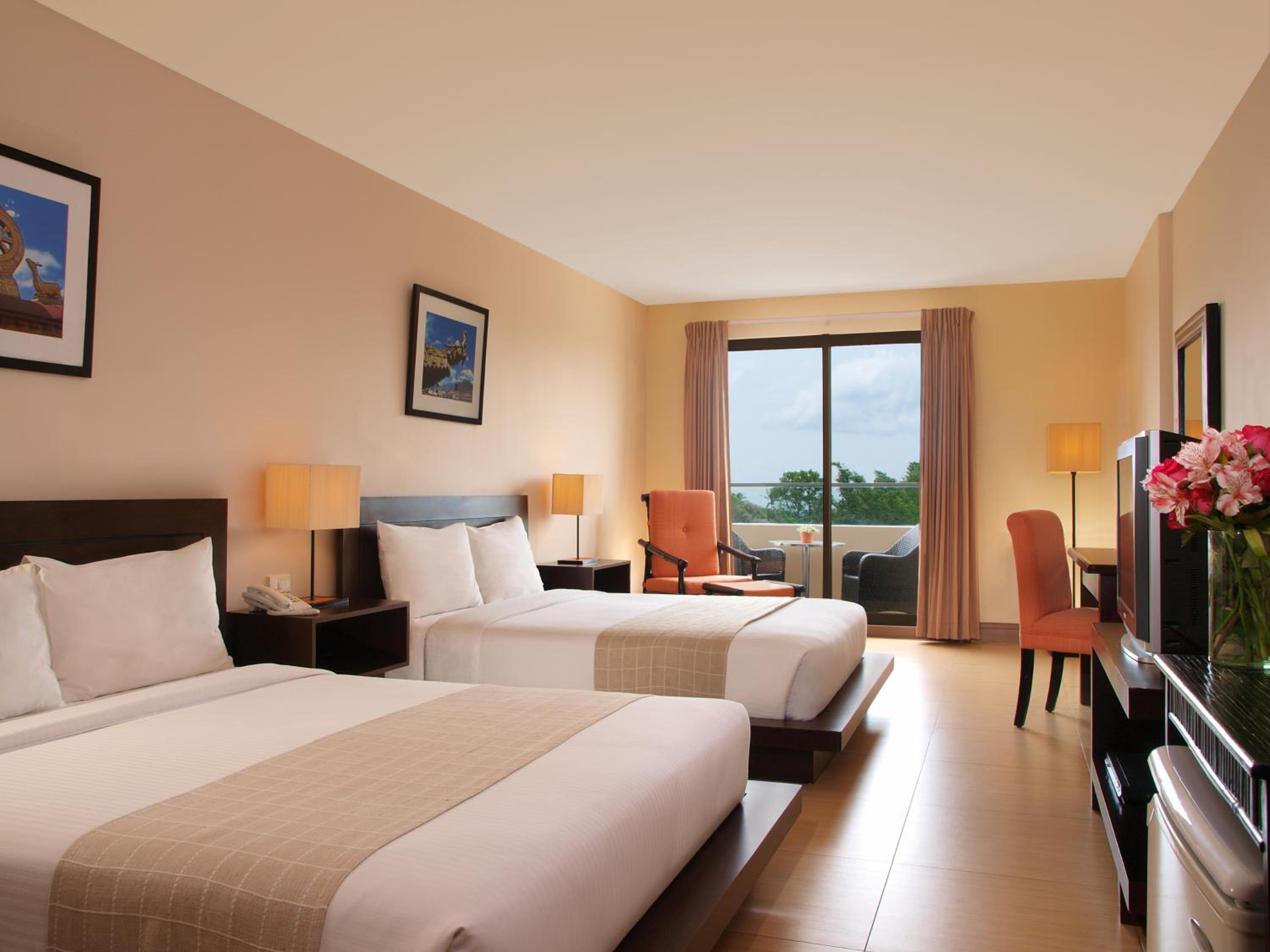 Premier Family Room with Free Activities - Photo 11
