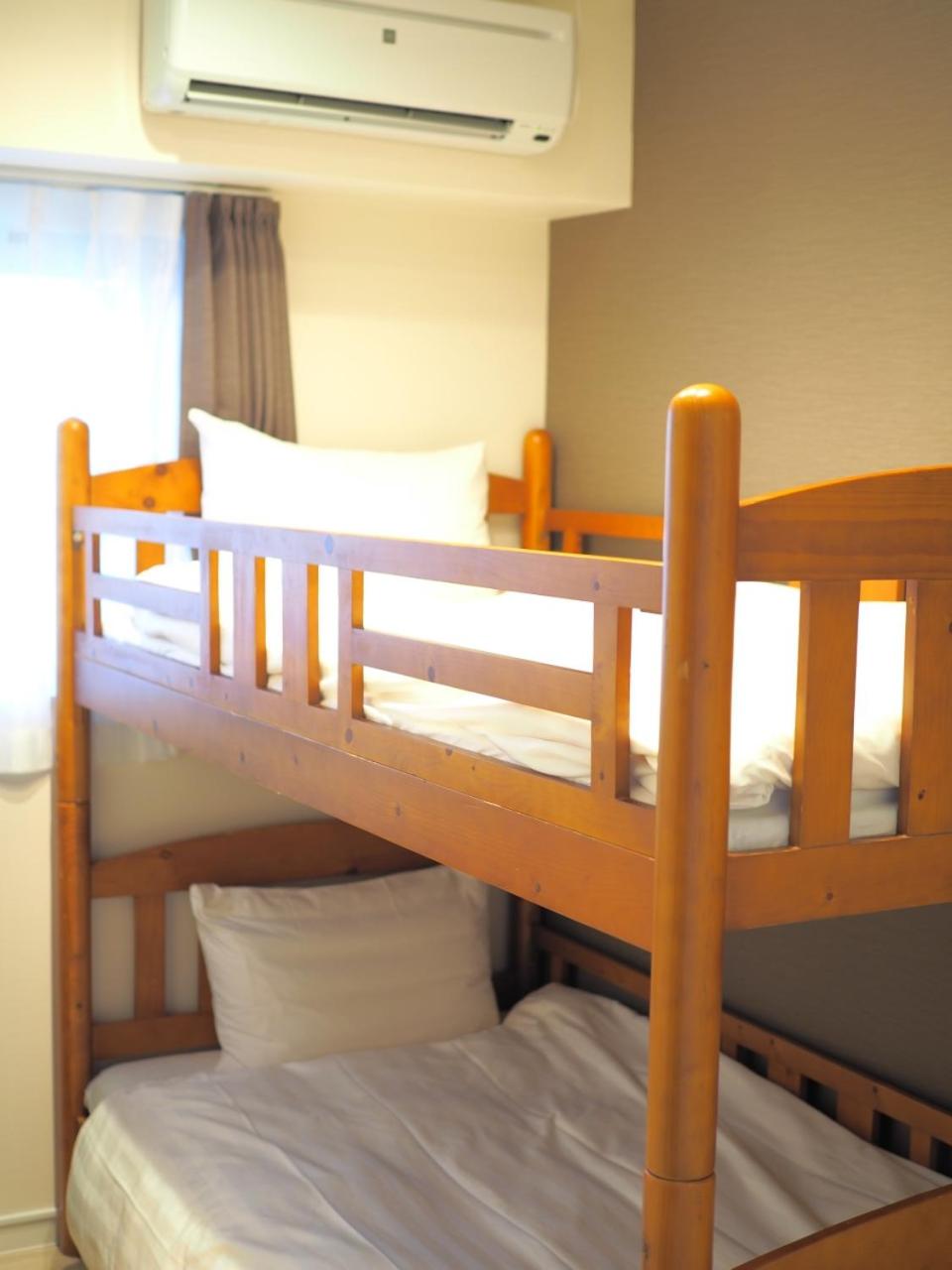 Twin Room with Bunk Bed photo 3