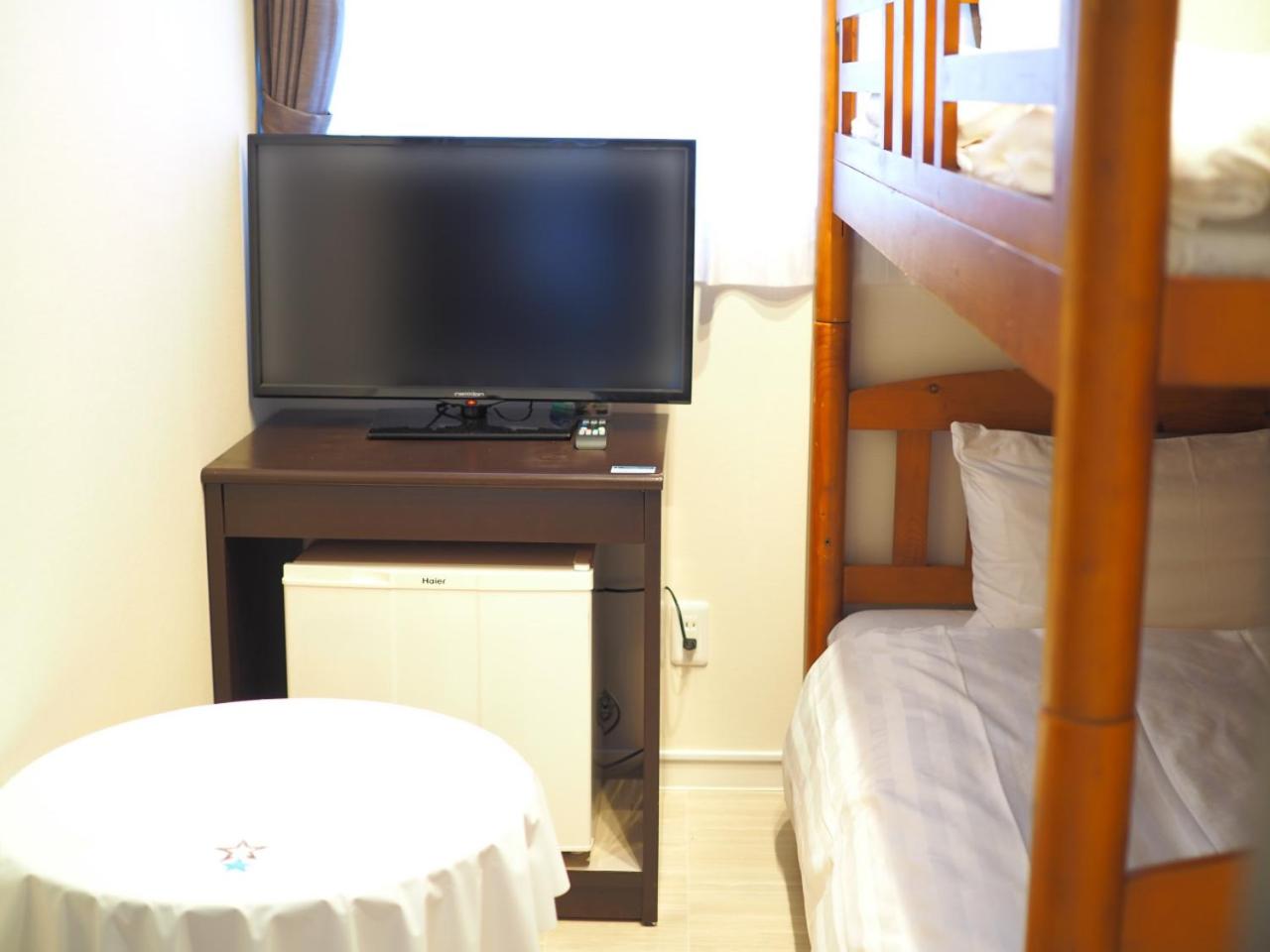 Twin Room with Bunk Bed photo 2