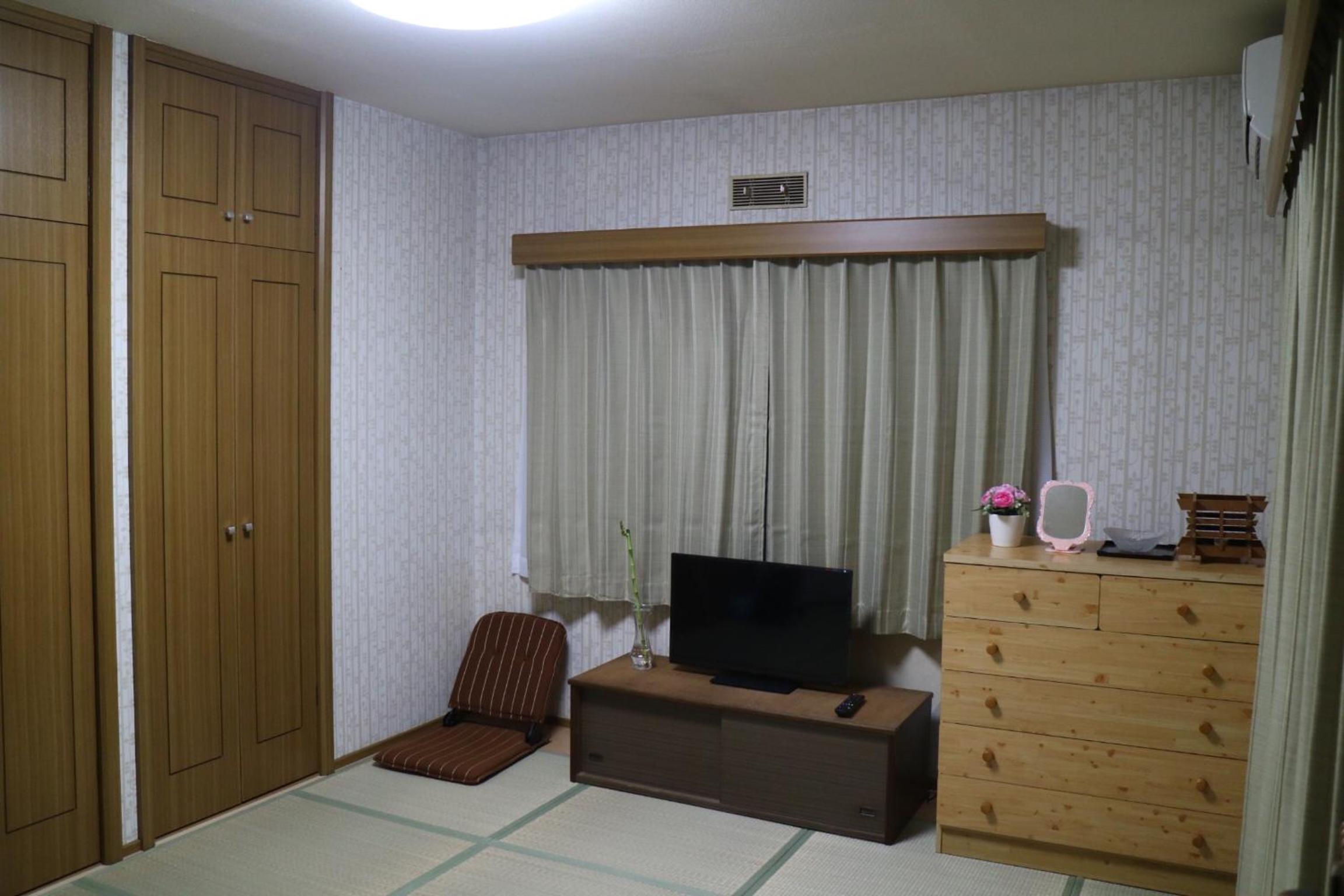Japanese-Style Twin Room photo 2