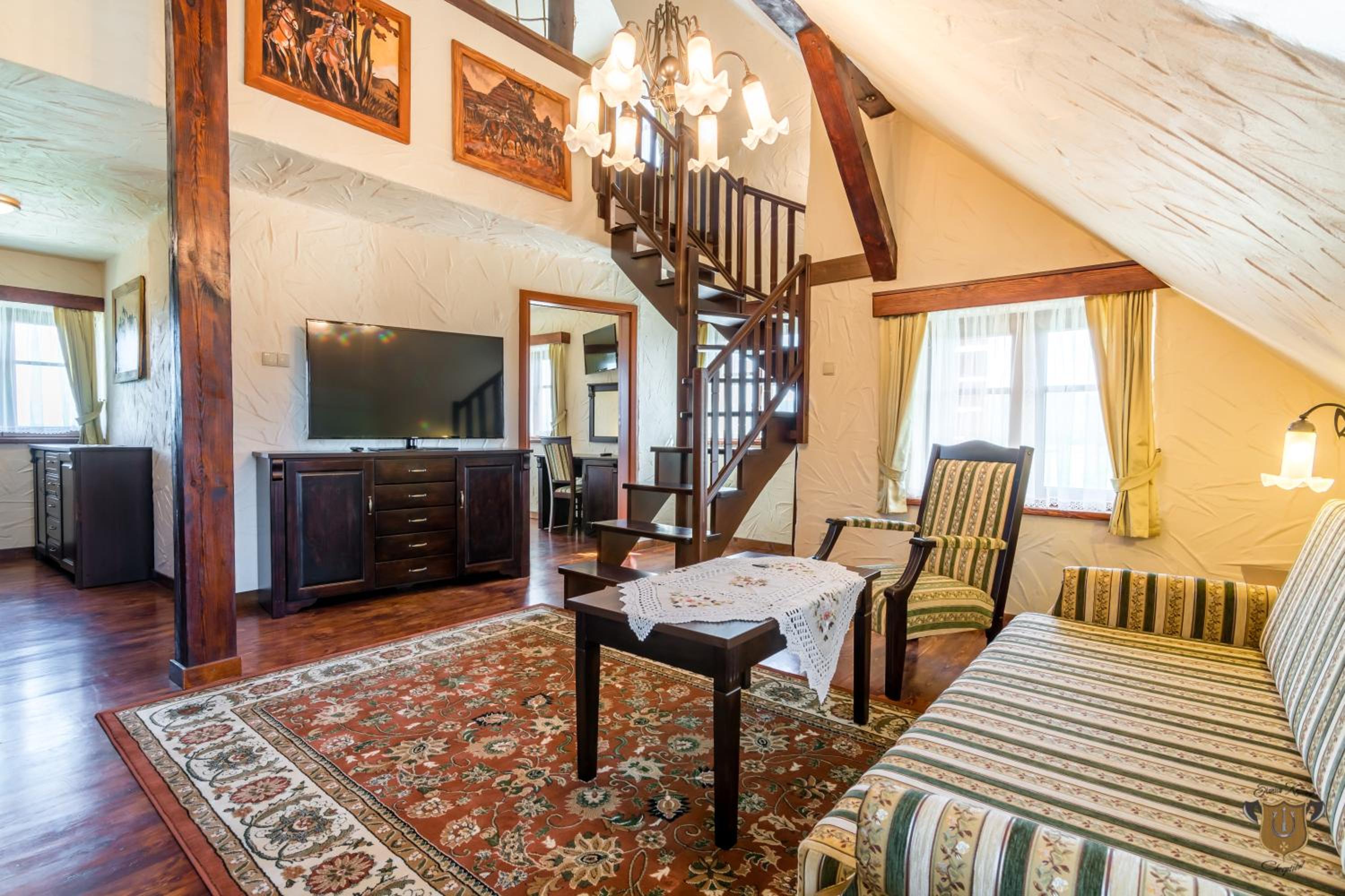Maisonette photo 1