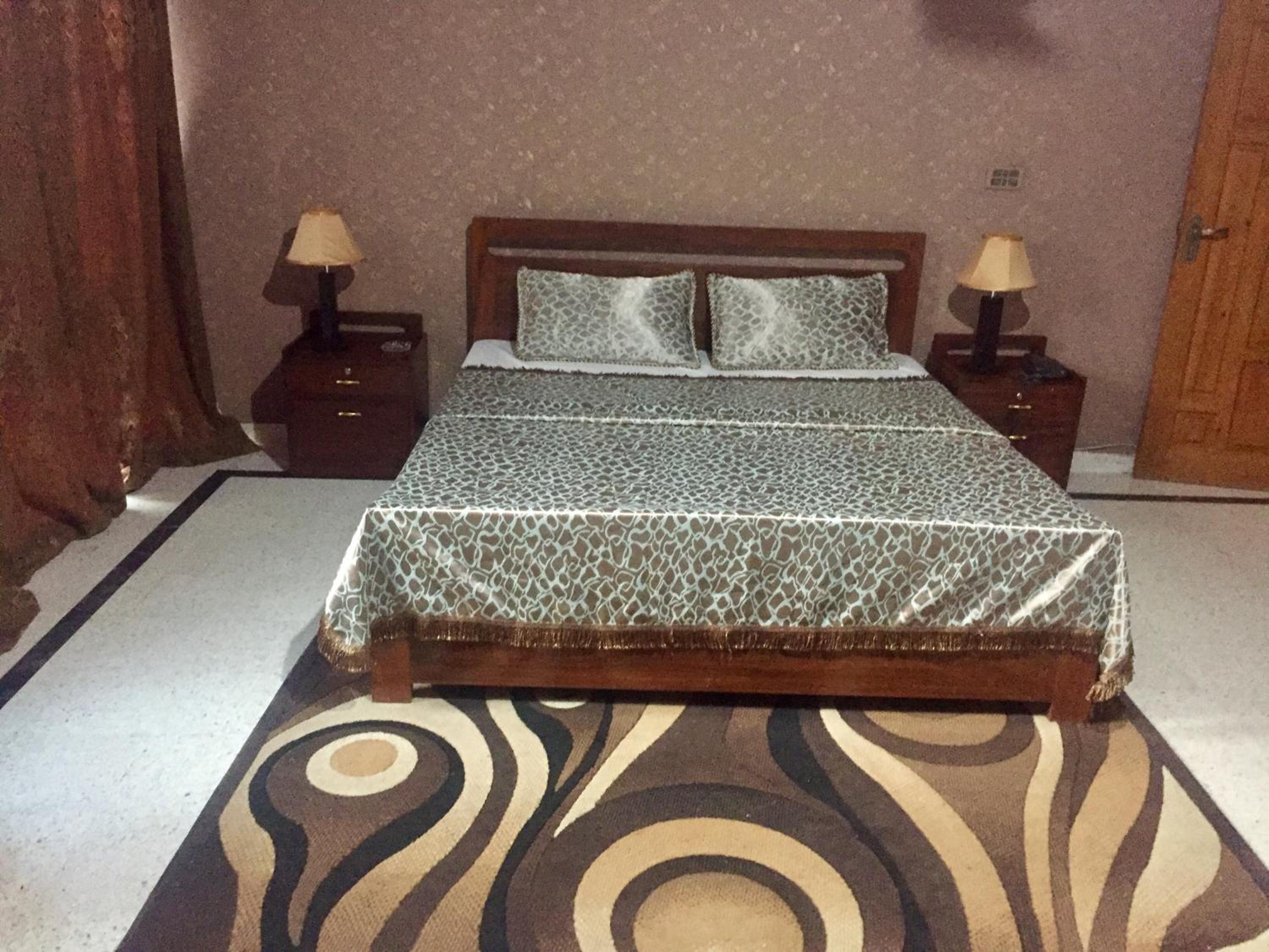 Deluxe Queen Room photo 3