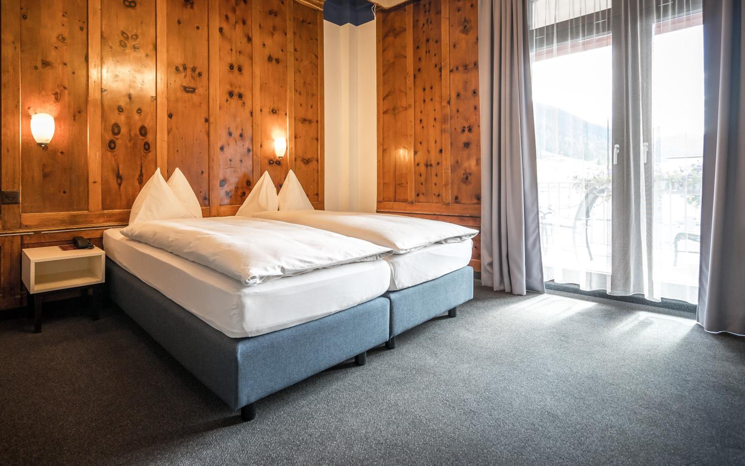Standard Double Room - Photo 5