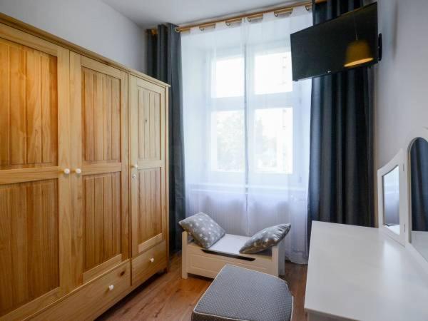 One-Bedroom Apartment - Photo 30
